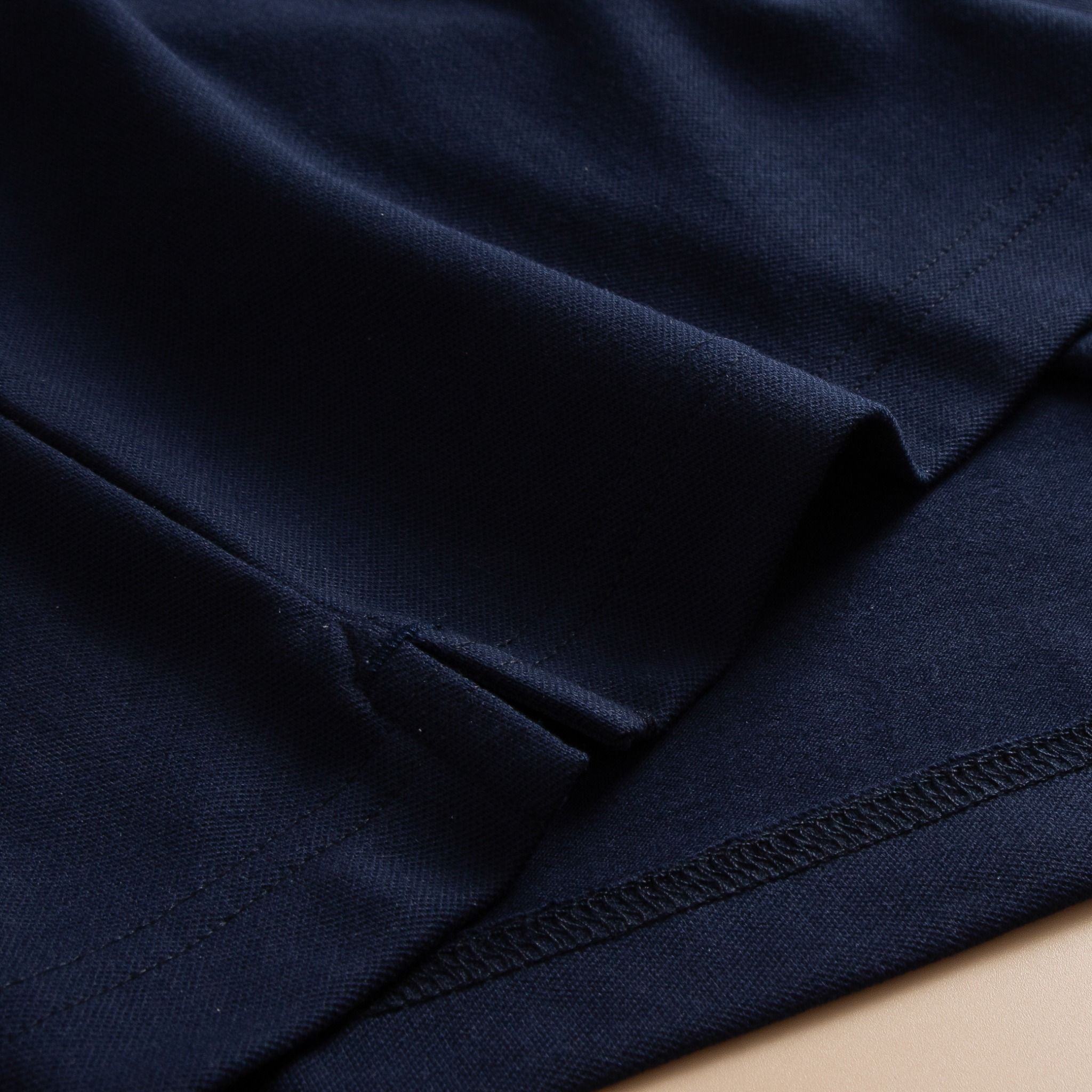  Áo Polo trơn basic thêu logo ngực ESTP038 - Xanh navy 