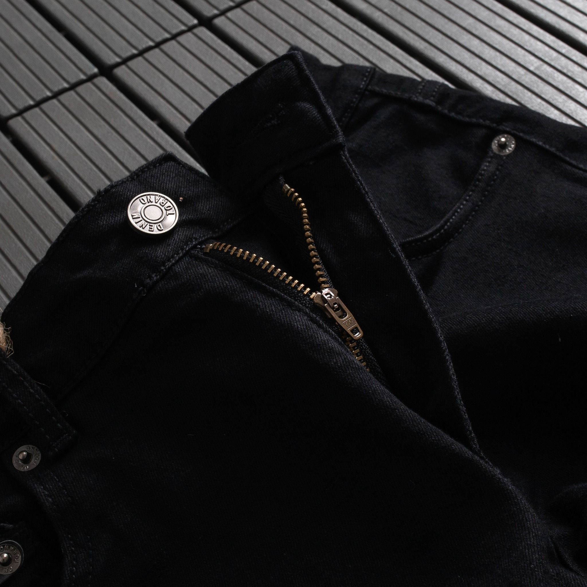  Quần Jeans basic slim EABJ012 
