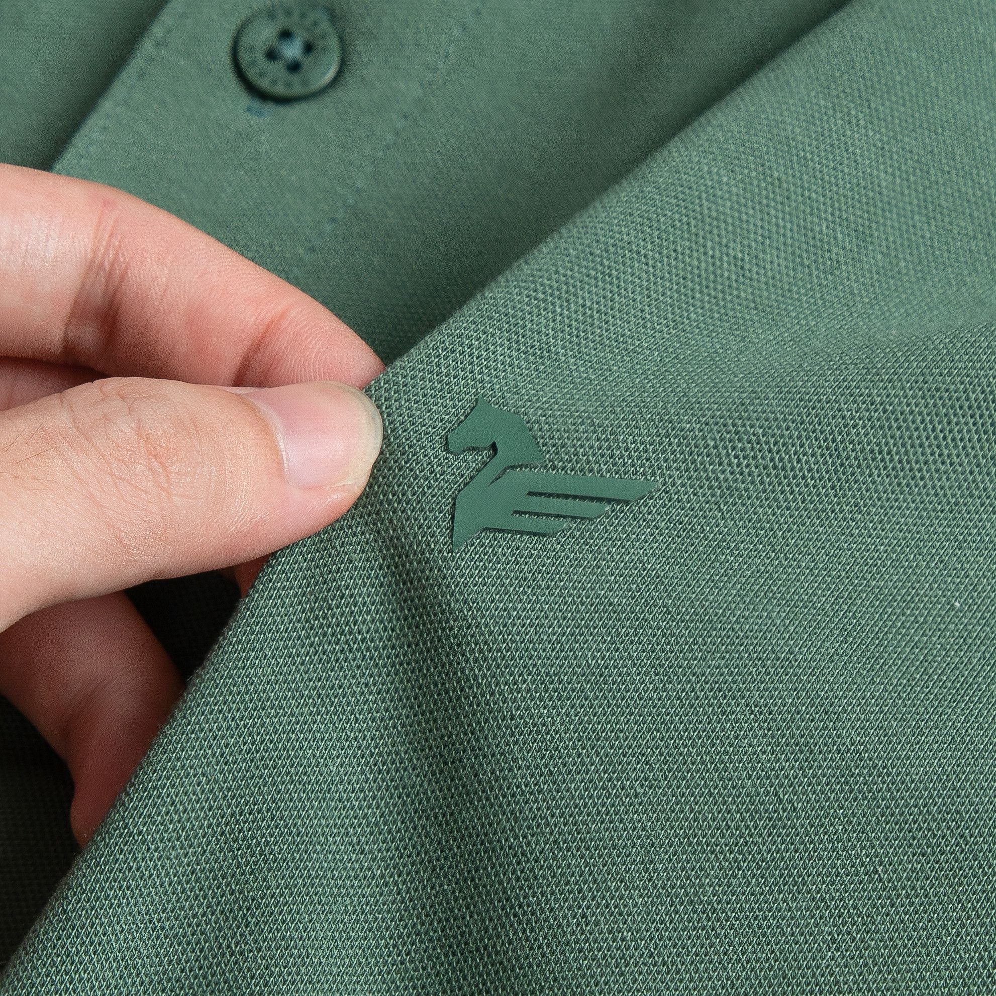 Áo Polo trơn basic thêu logo ngực ESTP038 - Xanh lá cây nhạt 
