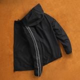  Áo khoác gió 1 lớp logo ngực EWCW010 