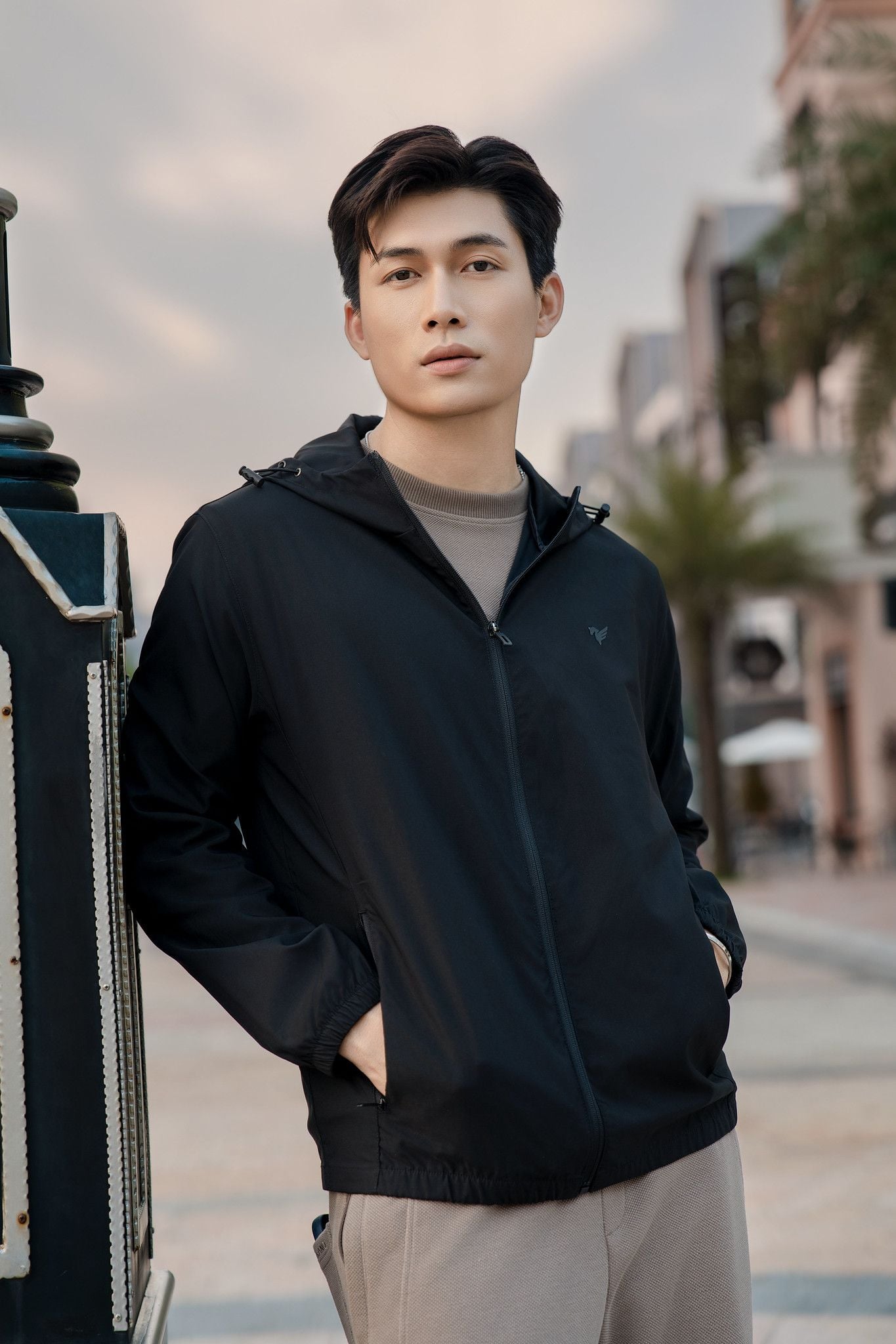  Áo khoác gió 1 lớp mũ liền EWCW007 