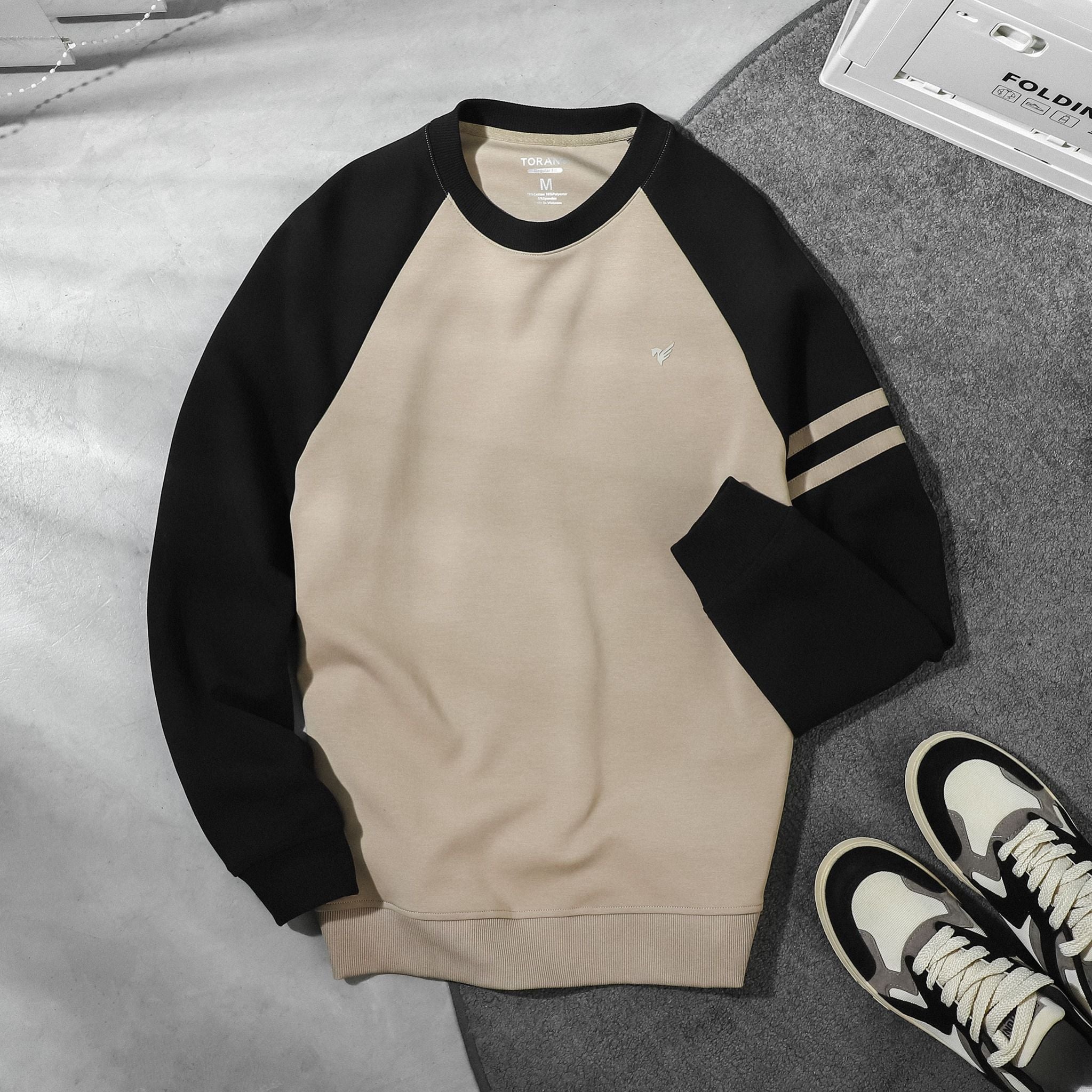  Áo nỉ can phối màu tay, in logo Horse ngực FWTW005 