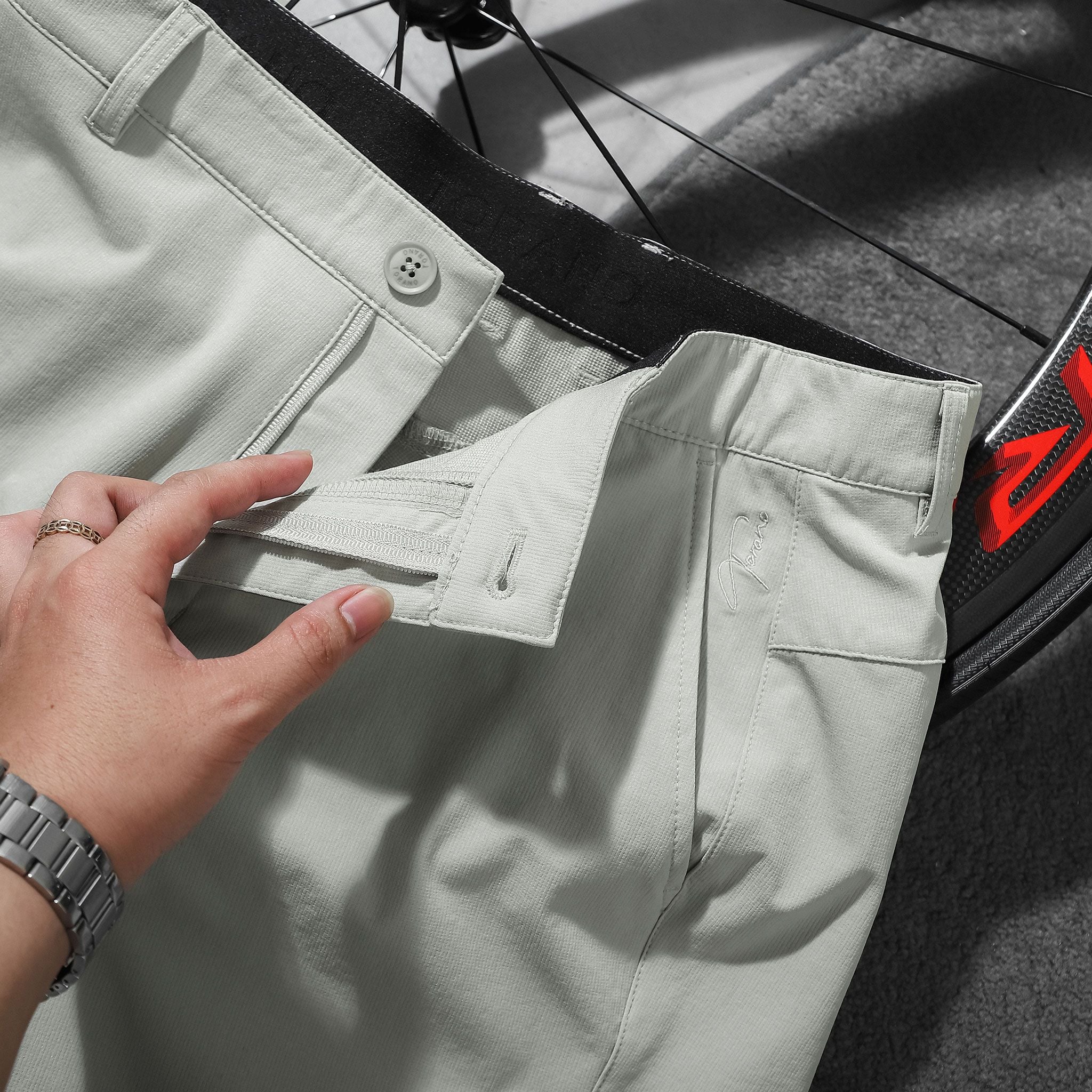  Quần short gió cạp lót chun GSBW005 