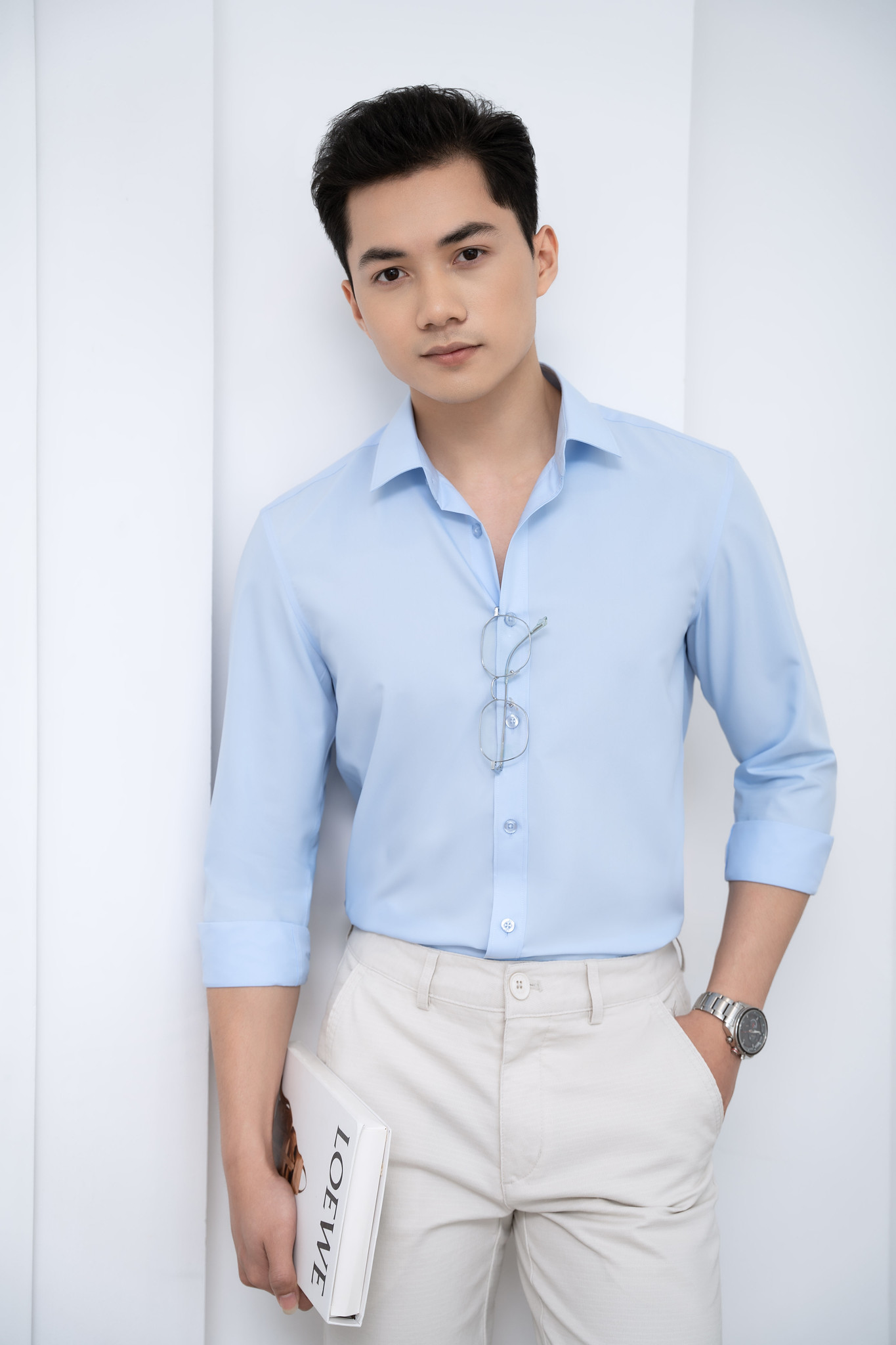 Sơ mi dài tay trơn FATB002 — ảnh phẳng