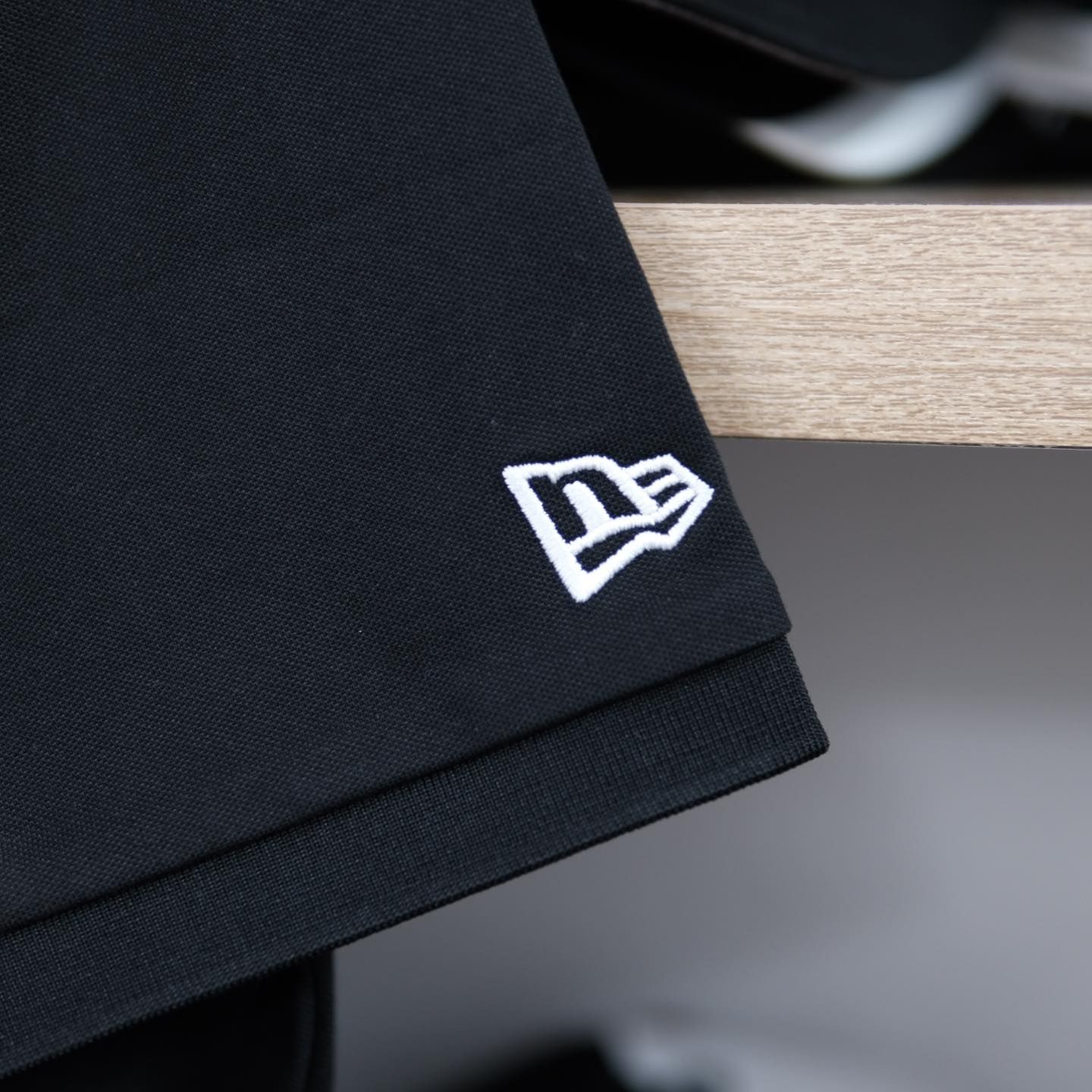  Áo Polo New Era New York Yankees Màu Đen 13516808 