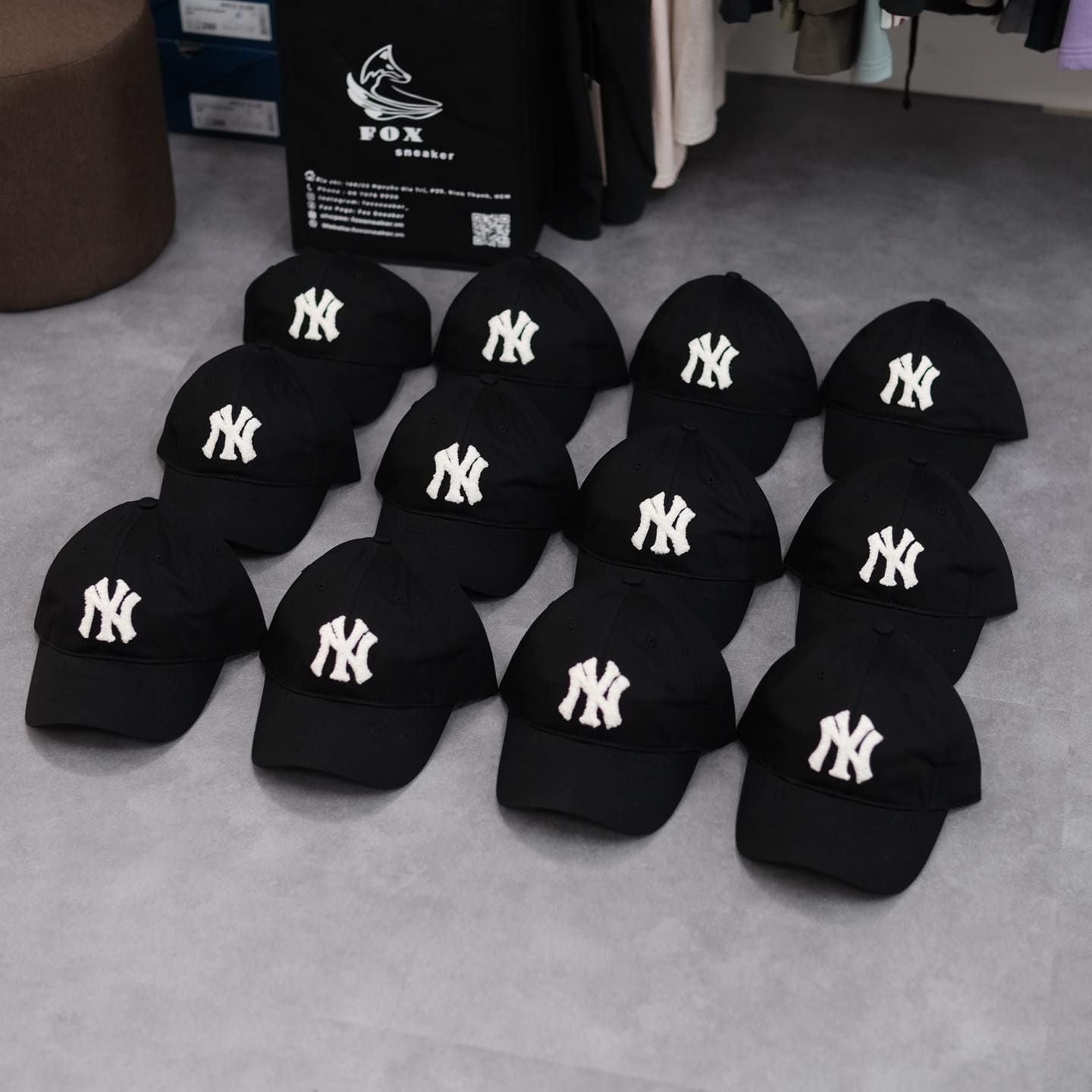  Mũ Nón MLB Màu Đen Logo Ny Bông 