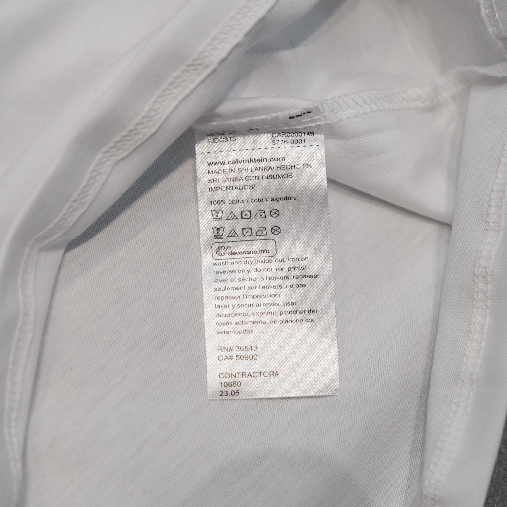  Áo Thun CK Màu Trắng | 40DC813 Hàng Chính Hãng 