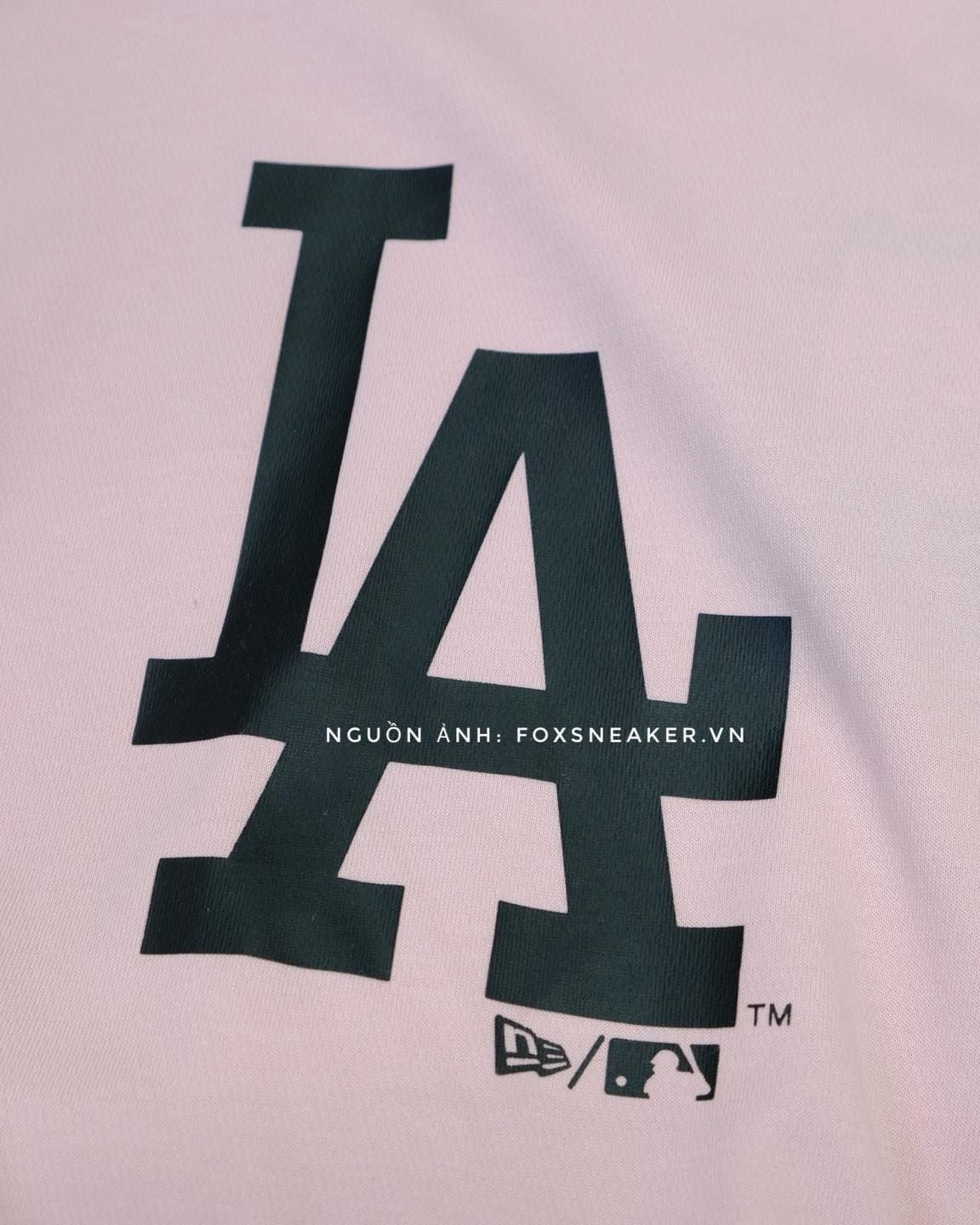  Áo Thun New Era La Hồng Logo Chữ Màu Đen I 12147609 Hàng Chính Hãng 