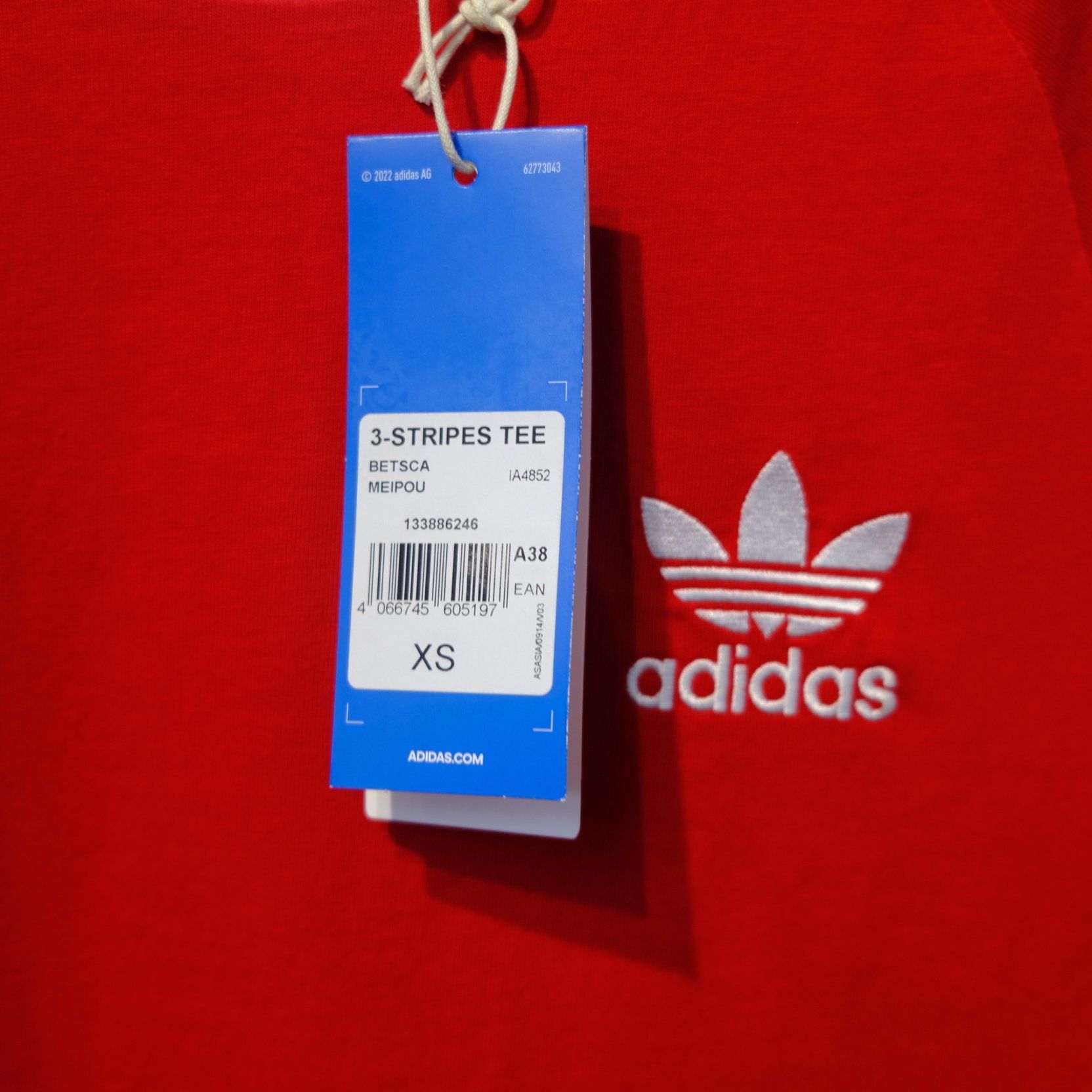  Áo Thun Adidas 3 Sọc Adicolor Màu Đỏ | H37756 Hàng Chính Hãng 