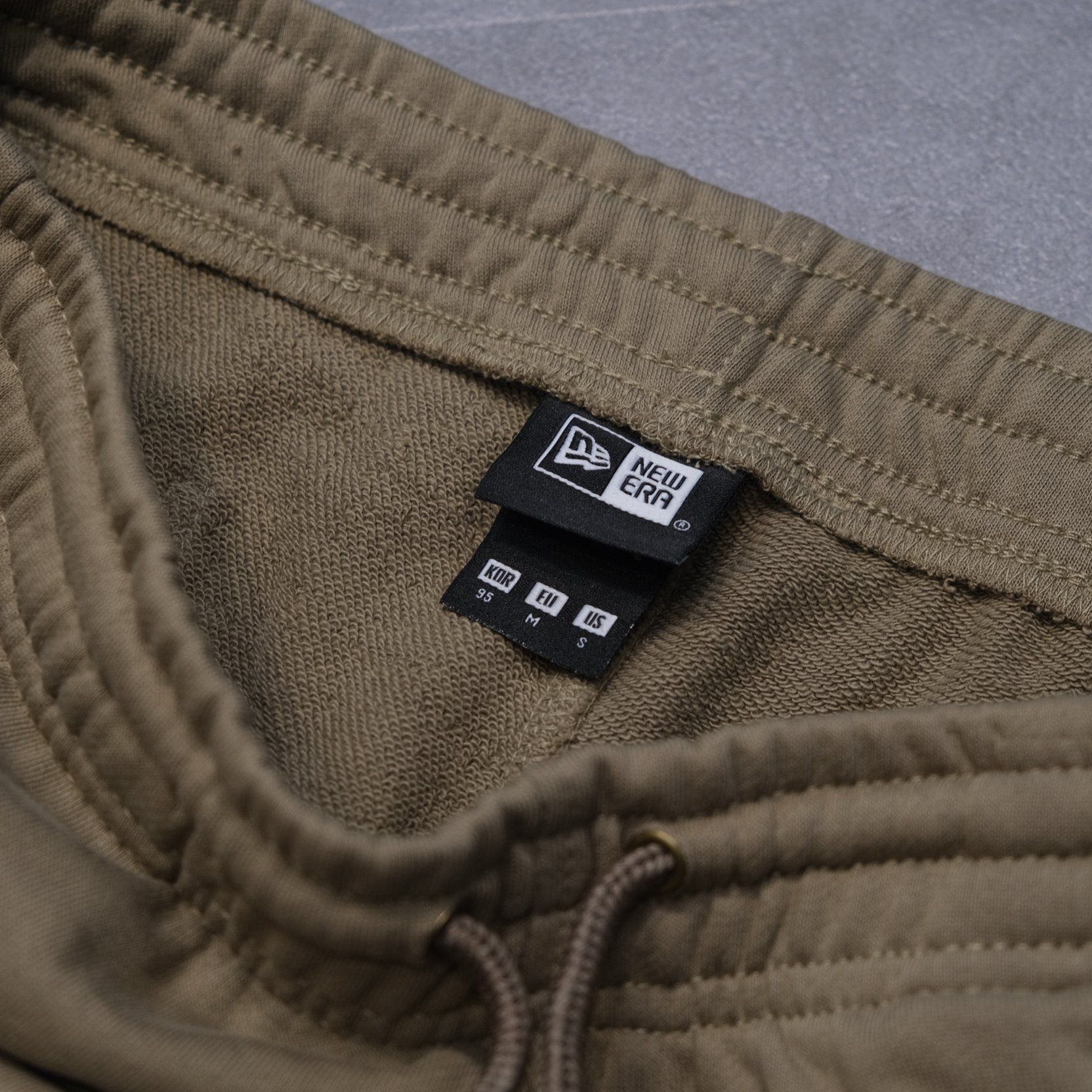  Quần Short New Era x MLB New York Yankees Nâu | 13774289 Hàng Chính Hãng 