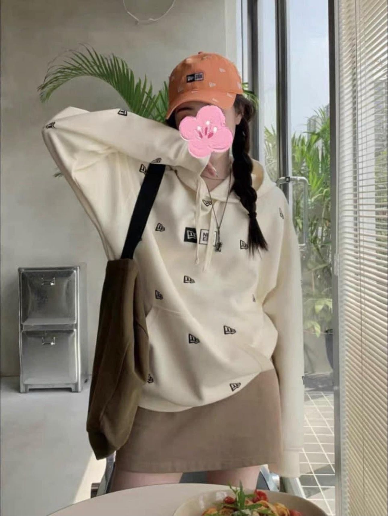  Hoodie New Era Thêu Màu Kem | 13540522 Hàng Chính Hãng 