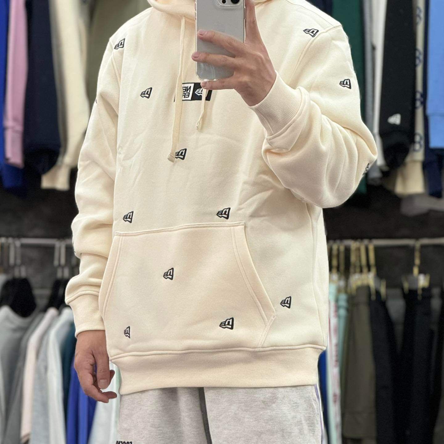  Hoodie New Era Thêu Màu Kem | 13540522 Hàng Chính Hãng 