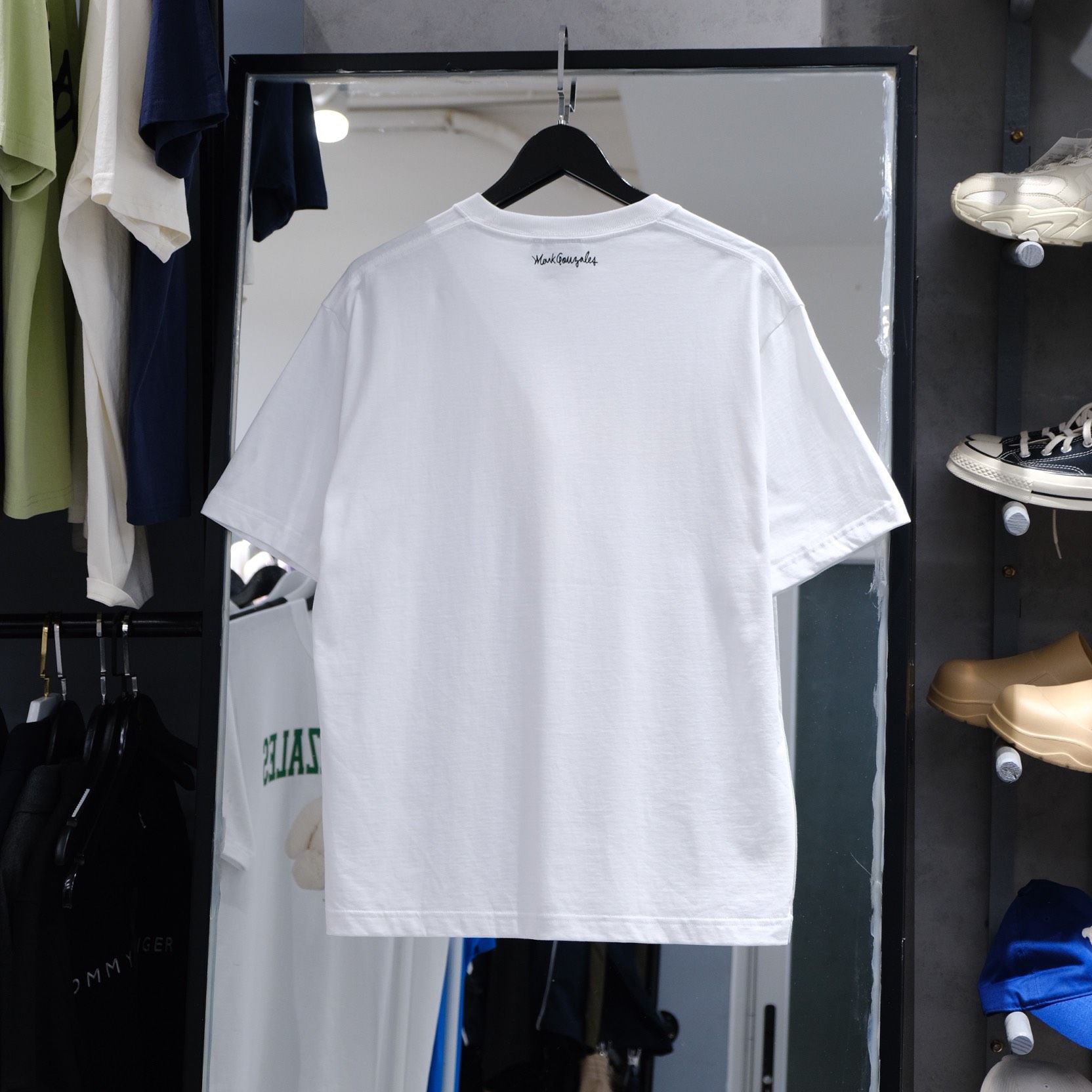  Áo Thun MarkGonzales Gấu Vàng Chính Hãng 