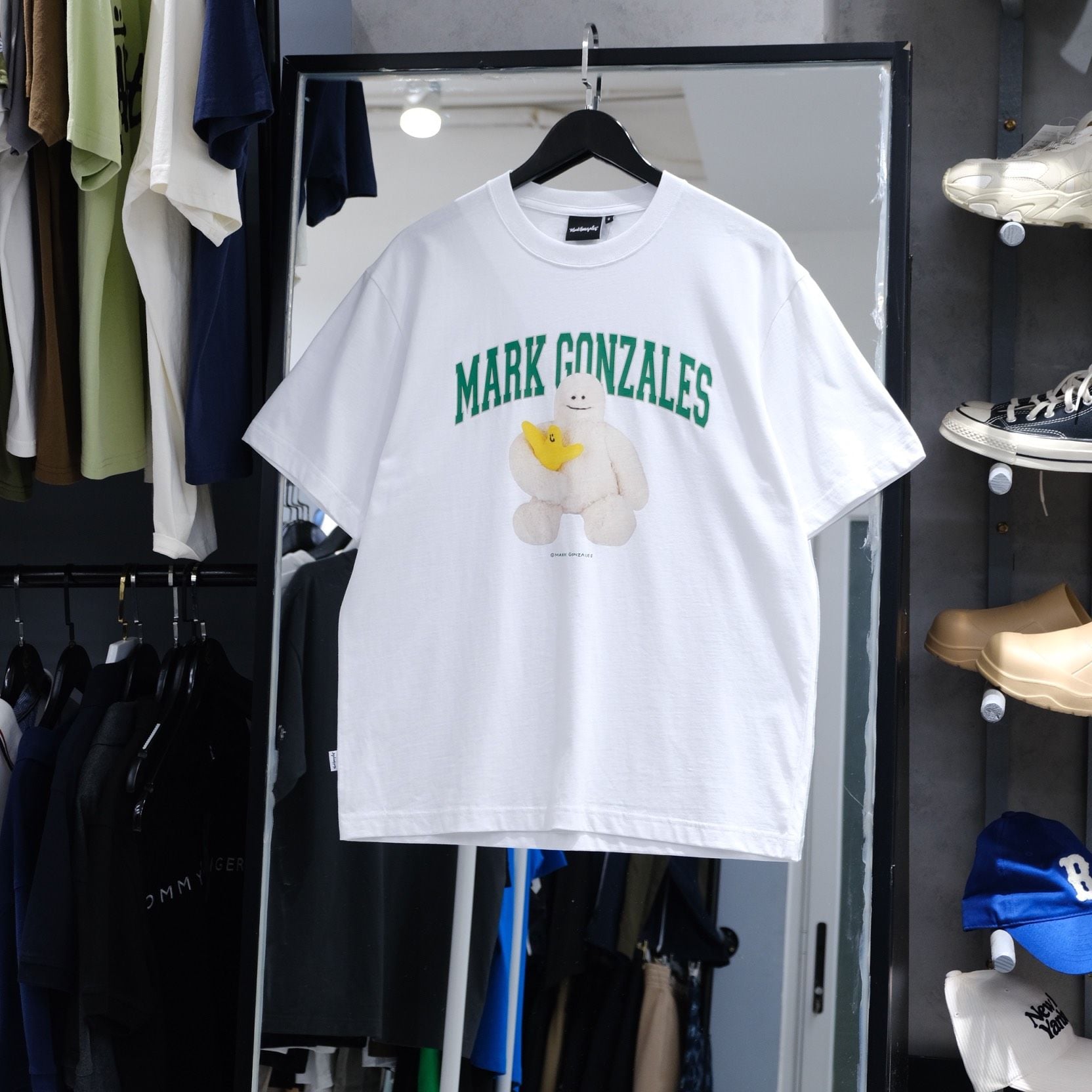  Áo Thun MarkGonzales Người Tuyết Chữ Xanh Chính Hãng 