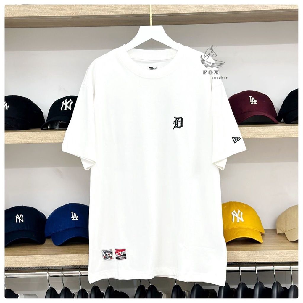 Áo Phông MLB Monogram Đen In Hồng