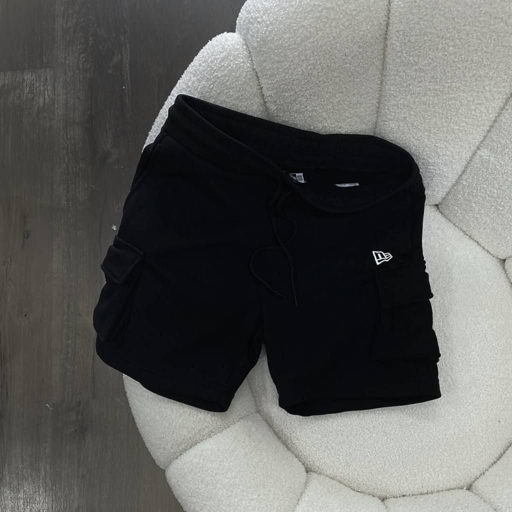  Quần Short New Era Túi Hộp Màu Đen | 60332267 Hàng Chính Hãng 