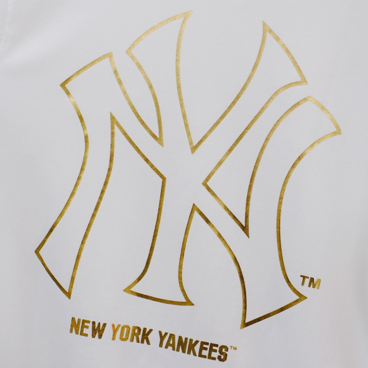  SALE - Áo Thun New Era X MLB Ny Trắng Viền Gold | 12360541 Chính Hãng 