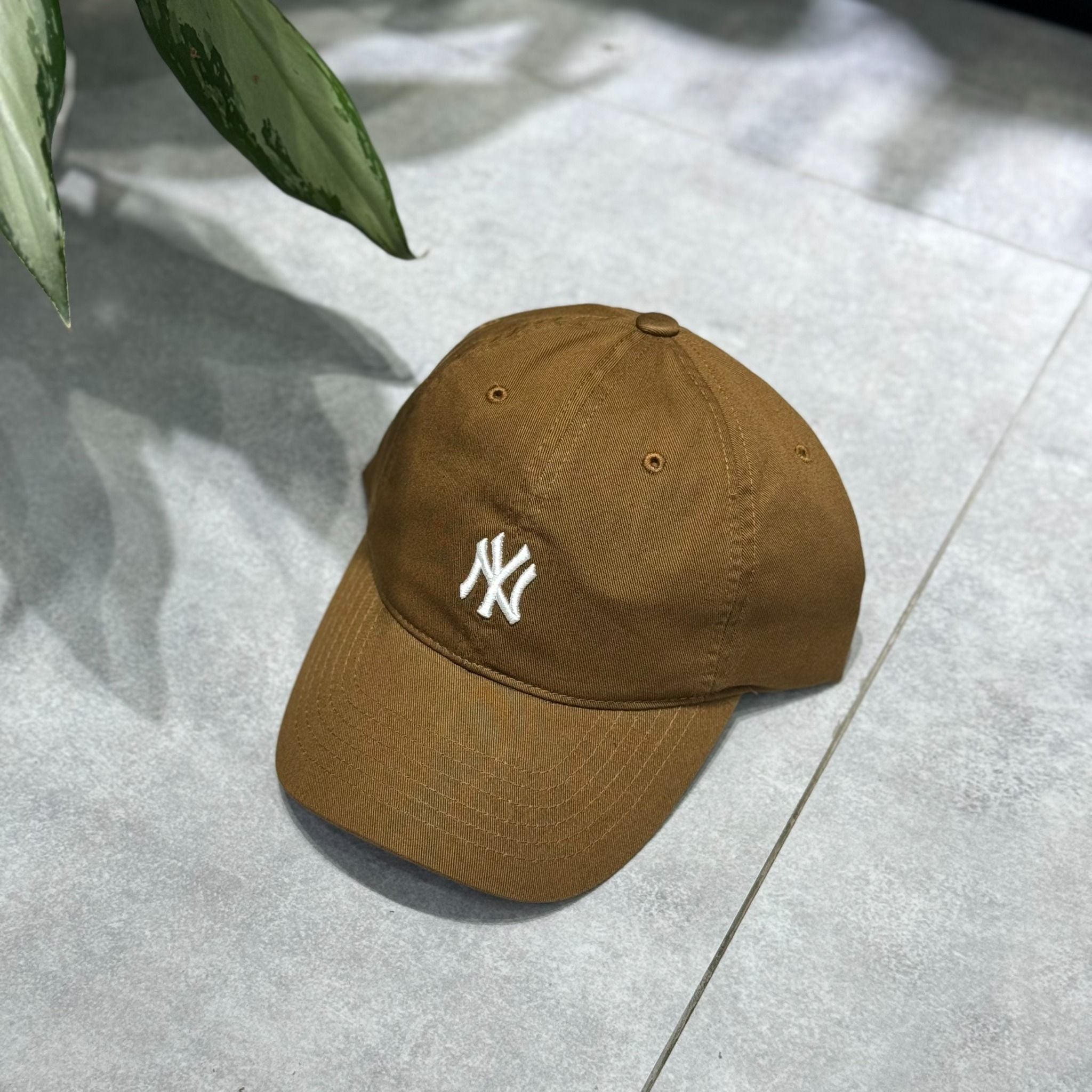  Mũ Nón MLB Màu Nâu SS24 Chính Hãng 