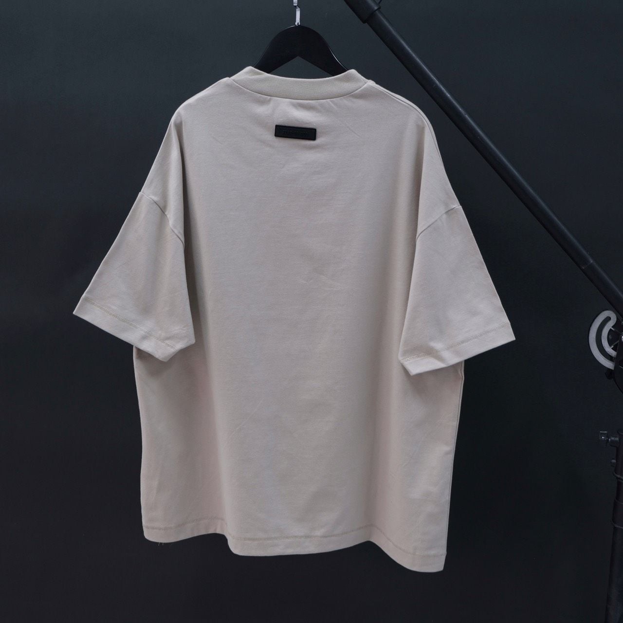  Áo Thun Fear Of God Màu Seal SS24 Hàng Chính Hãng 