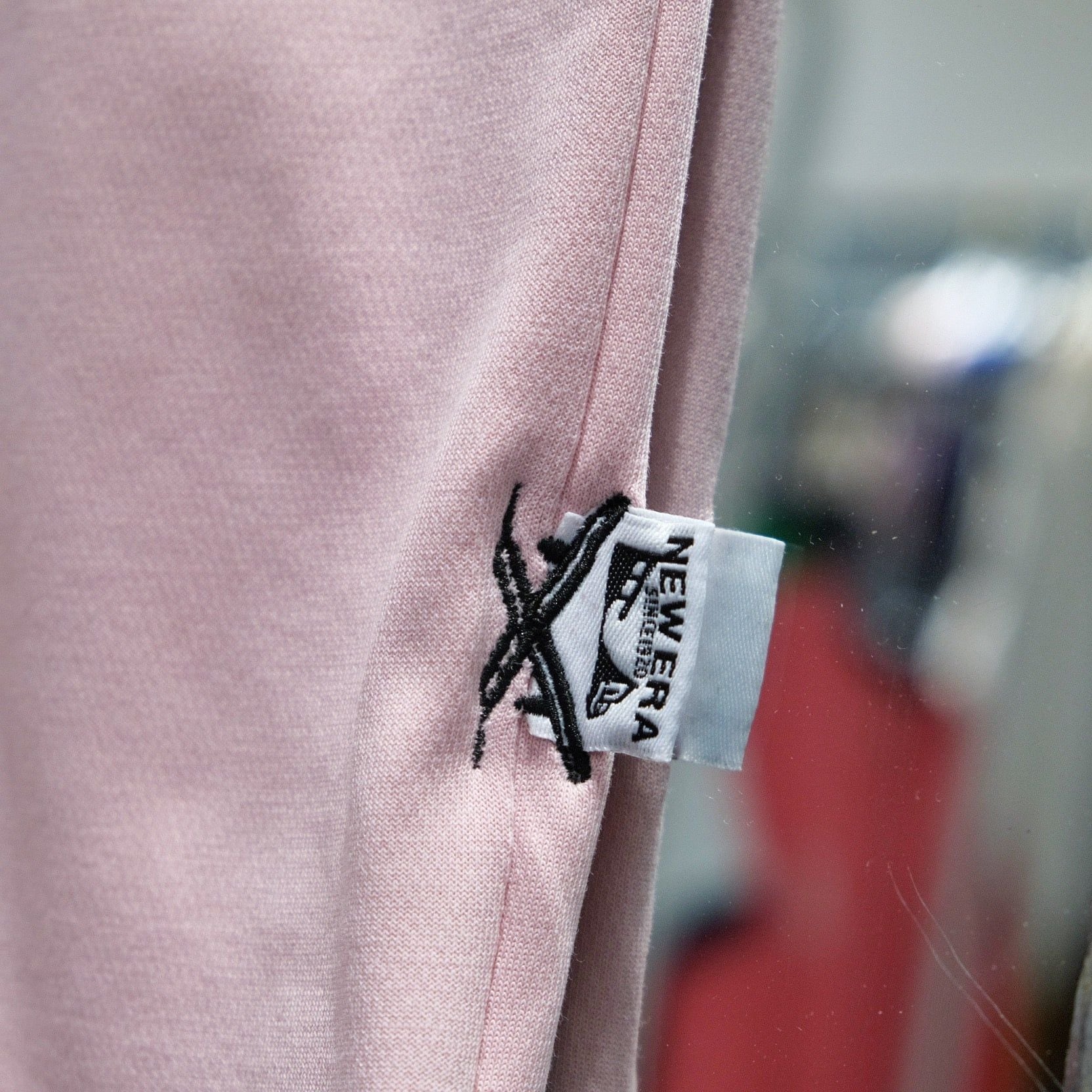  SALE - Áo Thun New Era La Hồng Tay Nâu I 14385045 Hàng Chính Hãng 