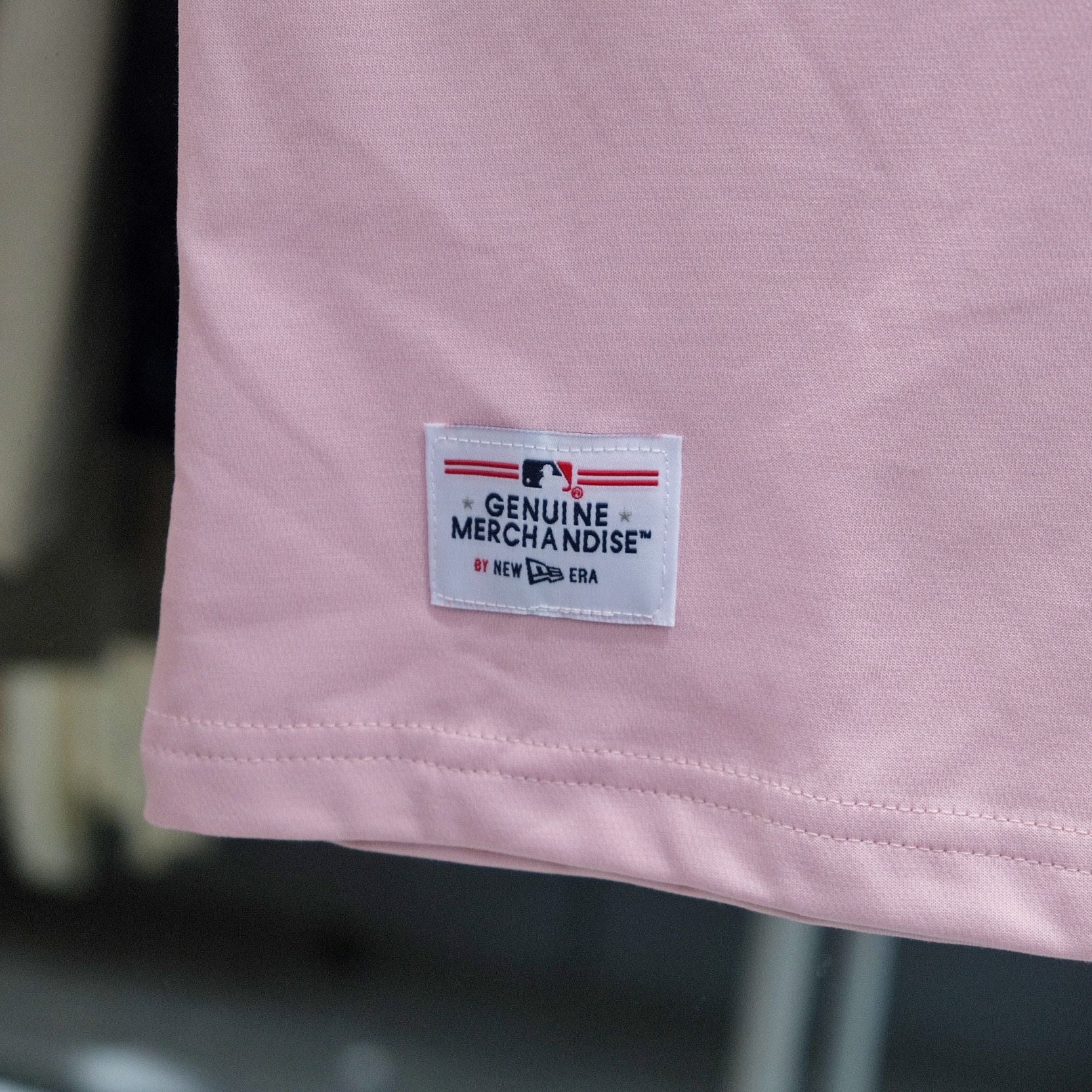  SALE - Áo Thun New Era La Hồng Tay Nâu I 14385045 Hàng Chính Hãng 