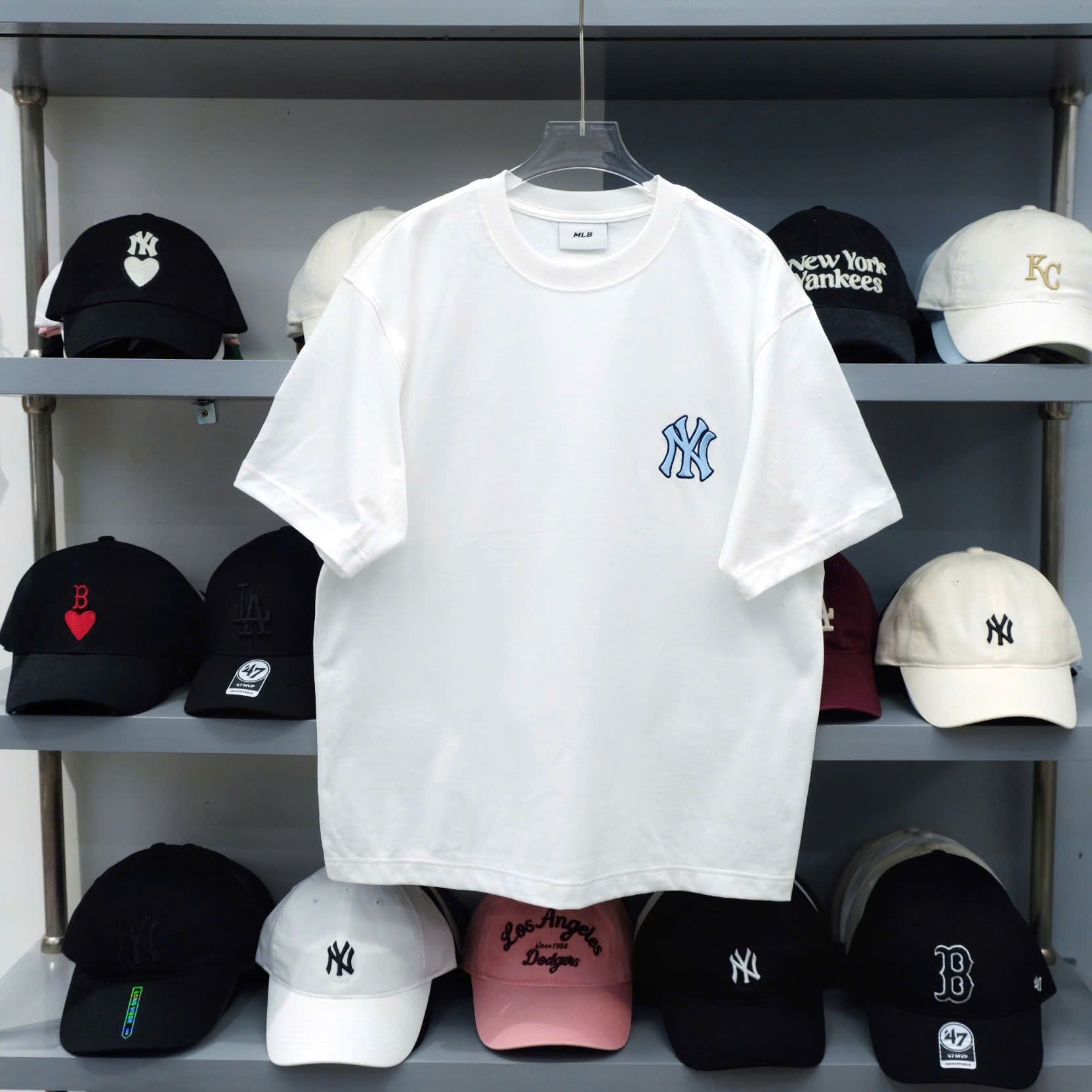  Áo Thun MLB Ny Monogram Biglux Trắng 3ATSM0343 Hàng Chính Hãng 