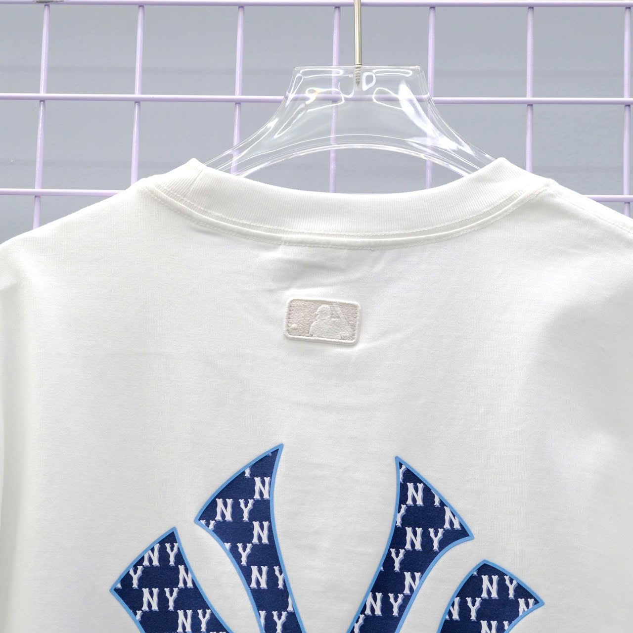  Áo Thun MLB Ny Monogram Biglux Trắng 3ATSM0343 Hàng Chính Hãng 