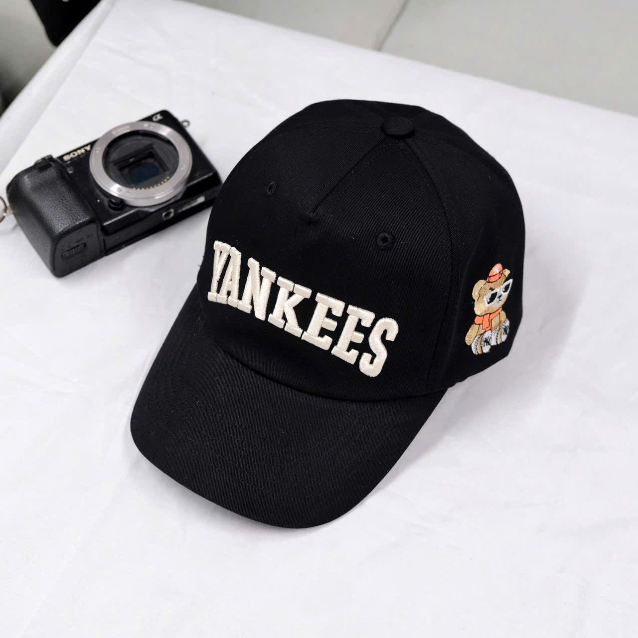  Mũ Nón MLB Yankees Gấu Đen Chính Hãng 