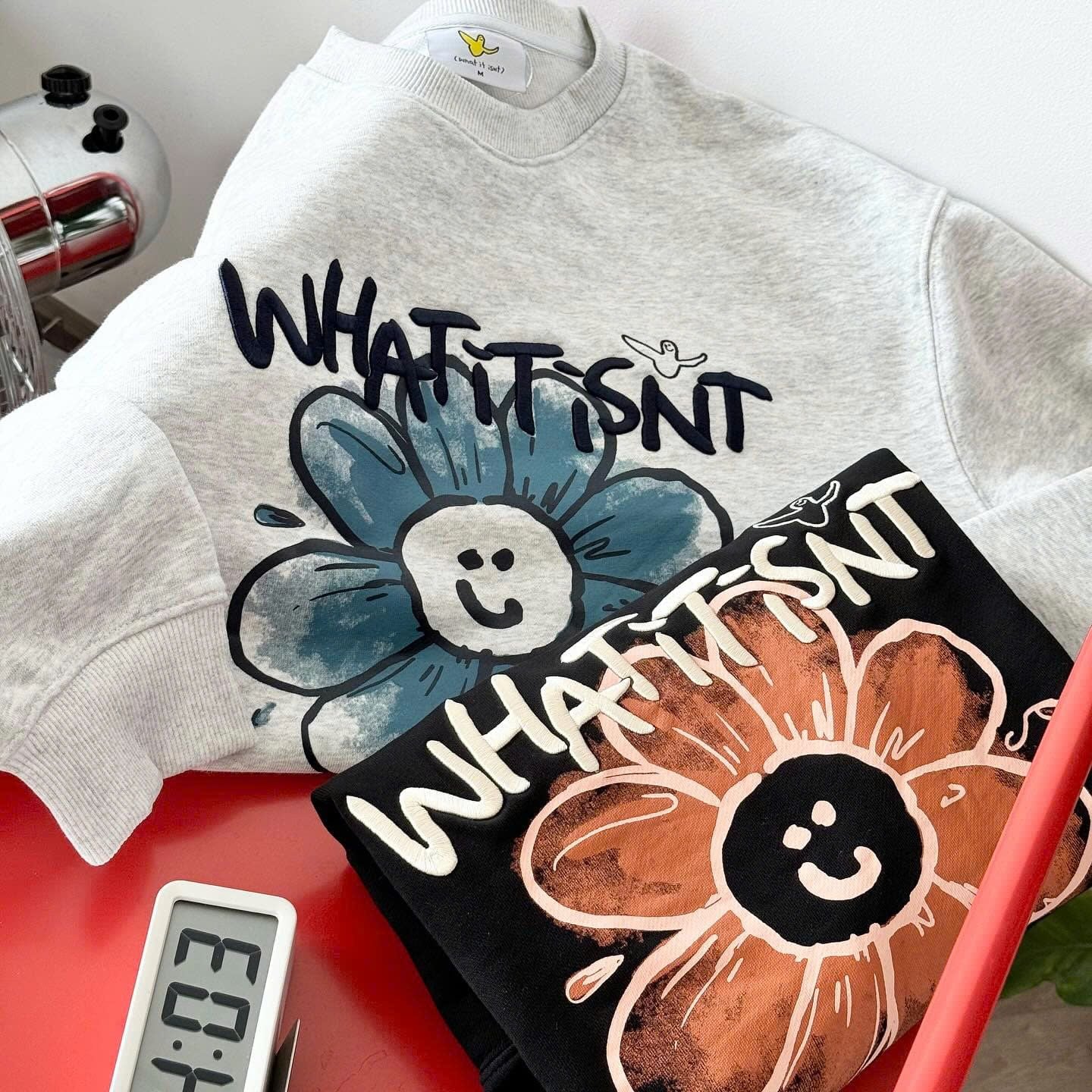  Áo Sweater What is isnt Đen và Xám Basic Hàng Chính Hãng 