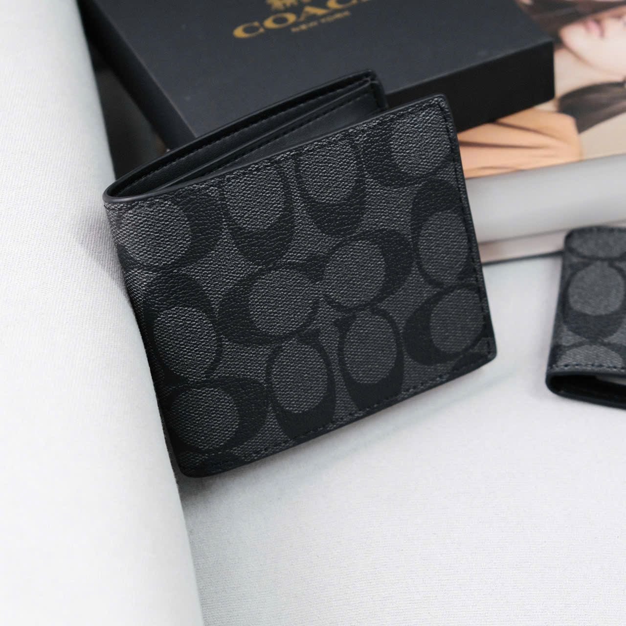  Ví Coach Mono Xám Đen Hàng Chính Hãng | Fox Sneaker 