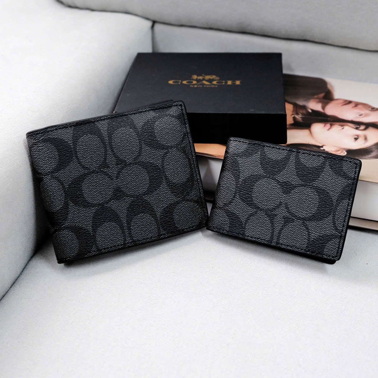  Ví Coach Mono Xám Đen Hàng Chính Hãng | Fox Sneaker 