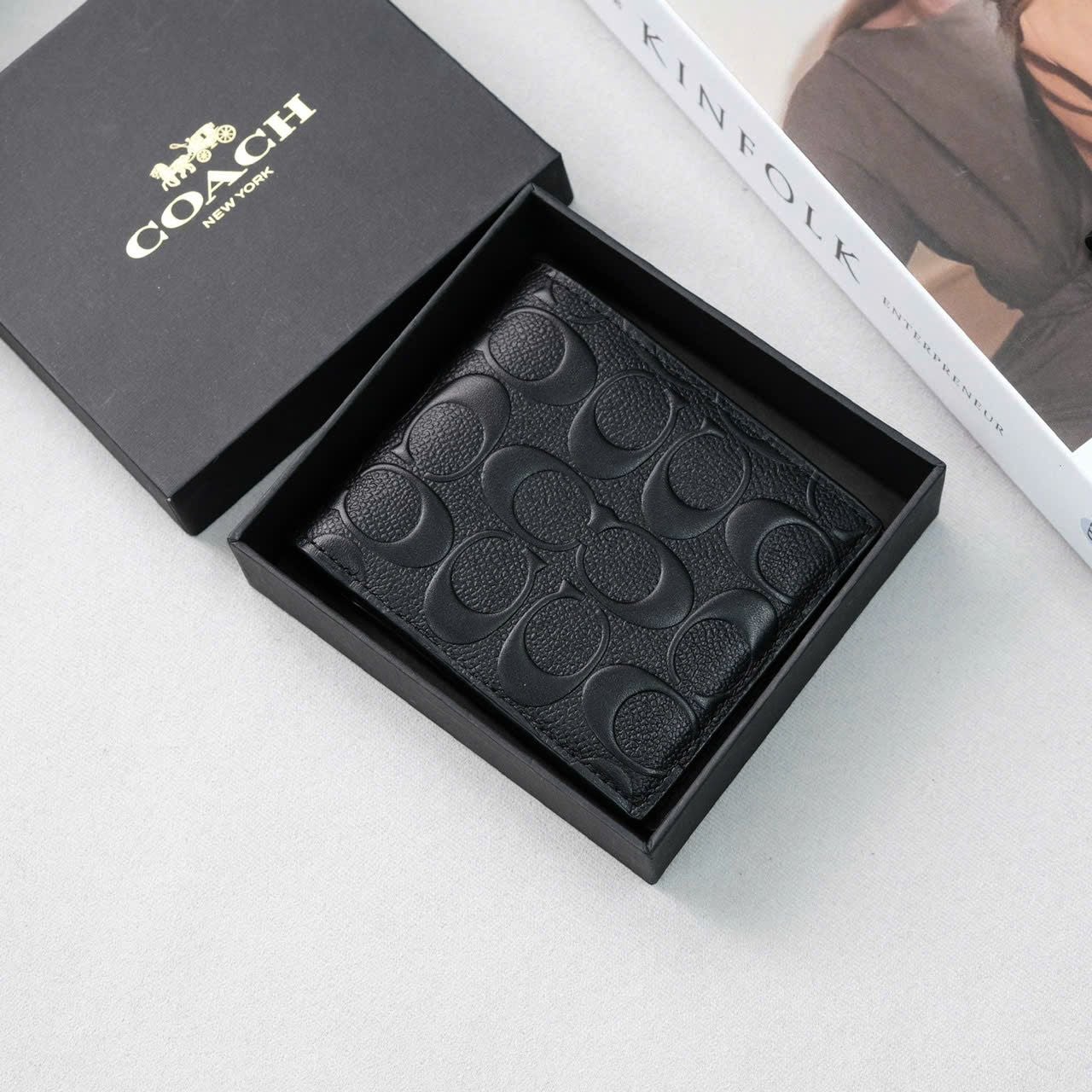  Ví Coach Da Đen Logo Dập Nổi Hàng Chính Hãng | Fox Sneaker 