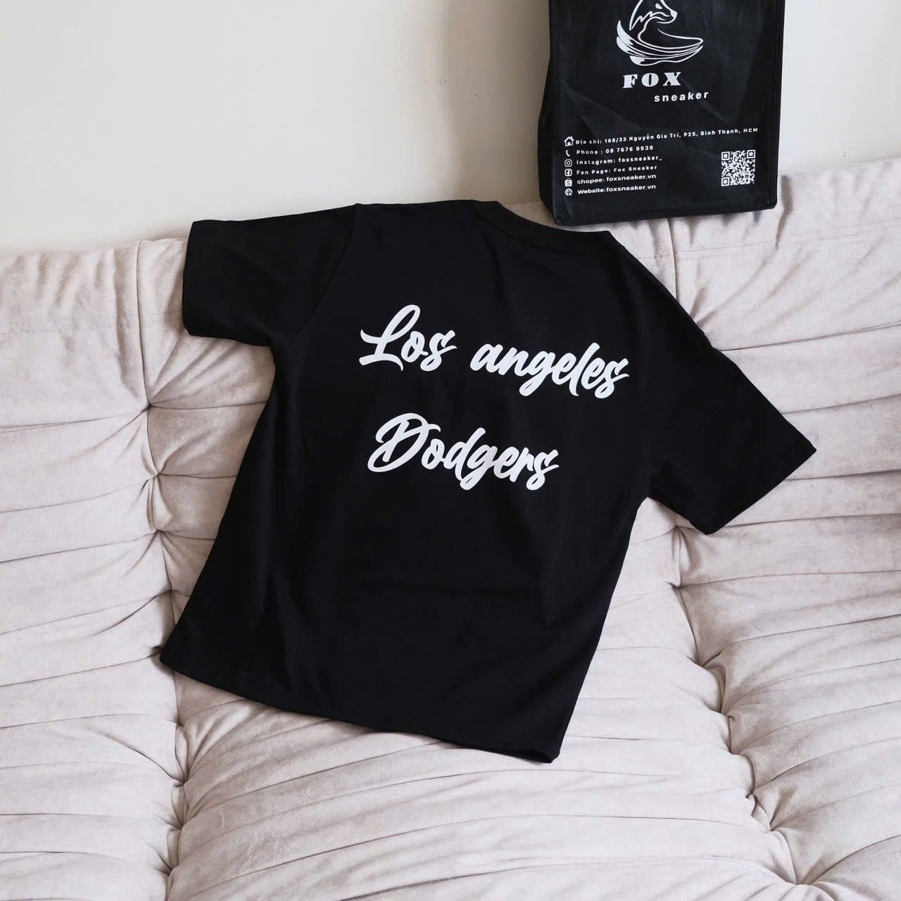  Áo Thun New Era LA Đen Chữ Trắng Hàng Chính Hãng 15554888 | Fox Sneaker 