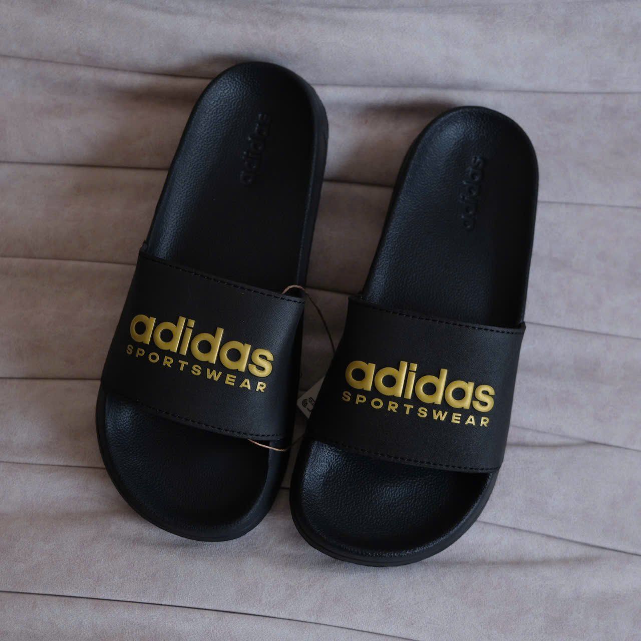  Dép Adidas Adilette Đen Chữ Vàng Hàng Chính Hãng II0018 