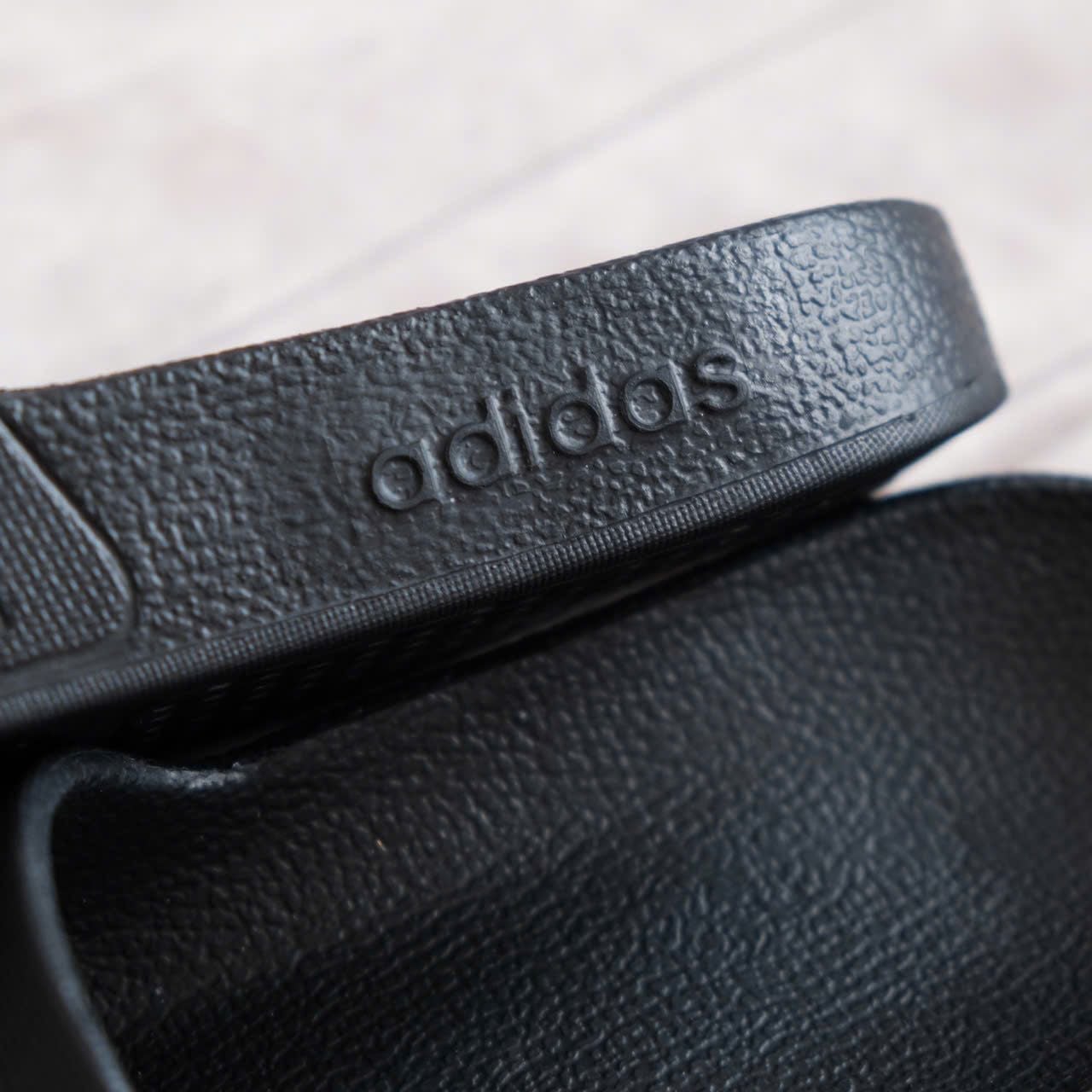  Dép Adidas Aqua Đen Sọc Trắng Hàng Chính Hãng F35543 