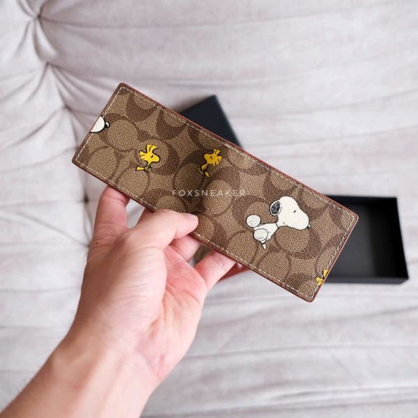 Ví Coach X Peanuts 3 In 1 Wallet In Signature Canvas Hàng Chính Hãng | Fox Sneaker