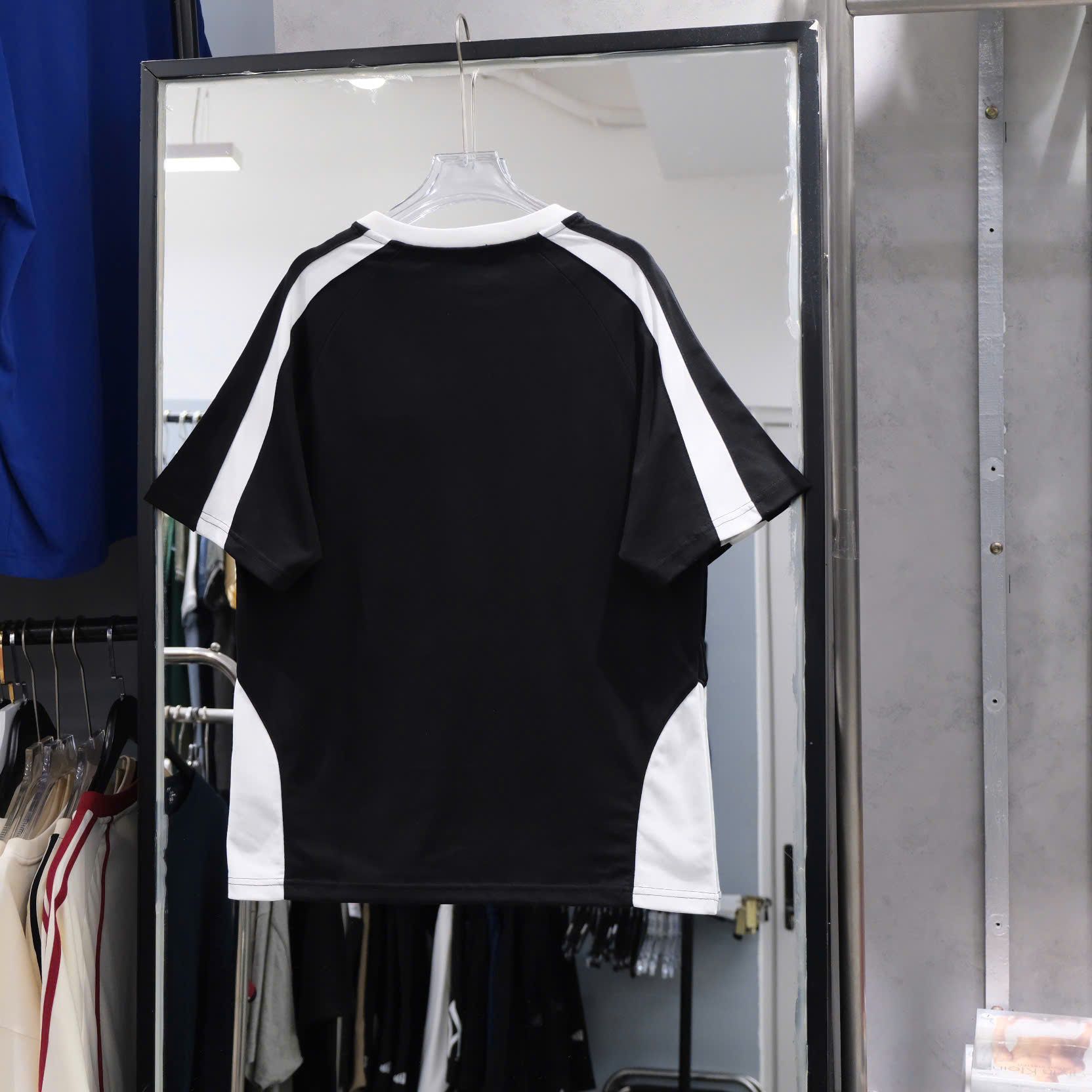  Áo Thun New Era NY Đen Big Logo Ngực Hàng Chính Hãng CODE: 15488808 