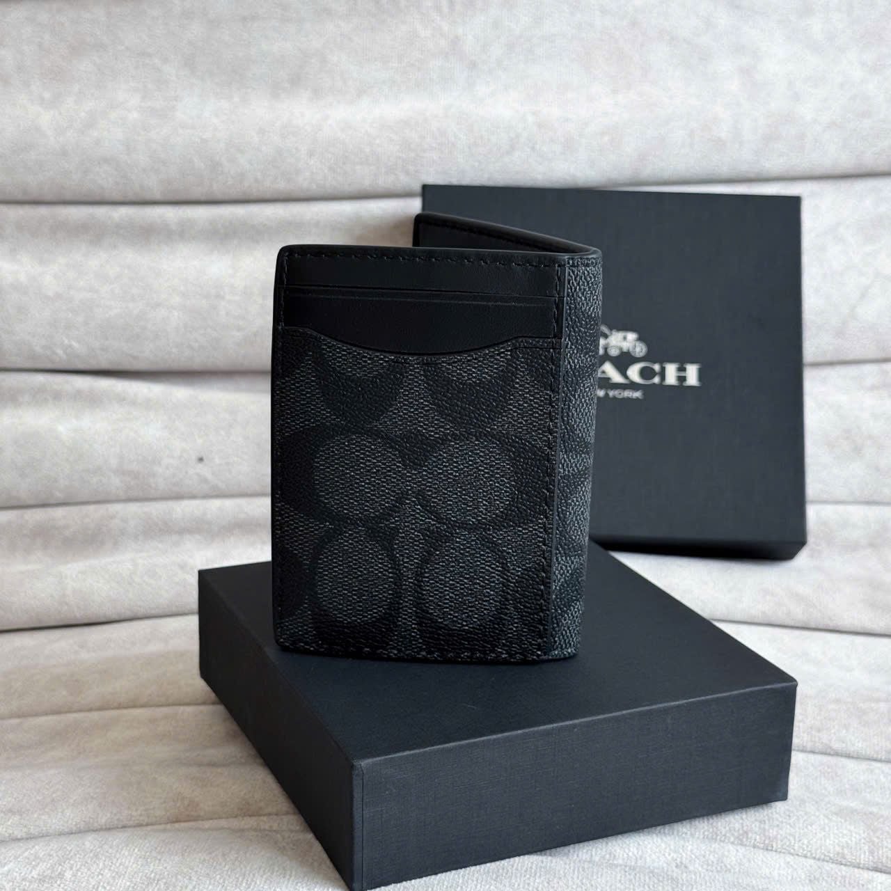  Ví Coach Nam Châm Mono Xám Hàng Chính Hãng | Fox Sneaker 