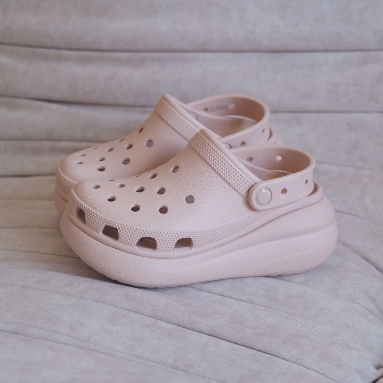  Giày Clog Crocs Hồng Crush Classic Đế Cao Hàng Chính Hãng | Fox Sneaker 