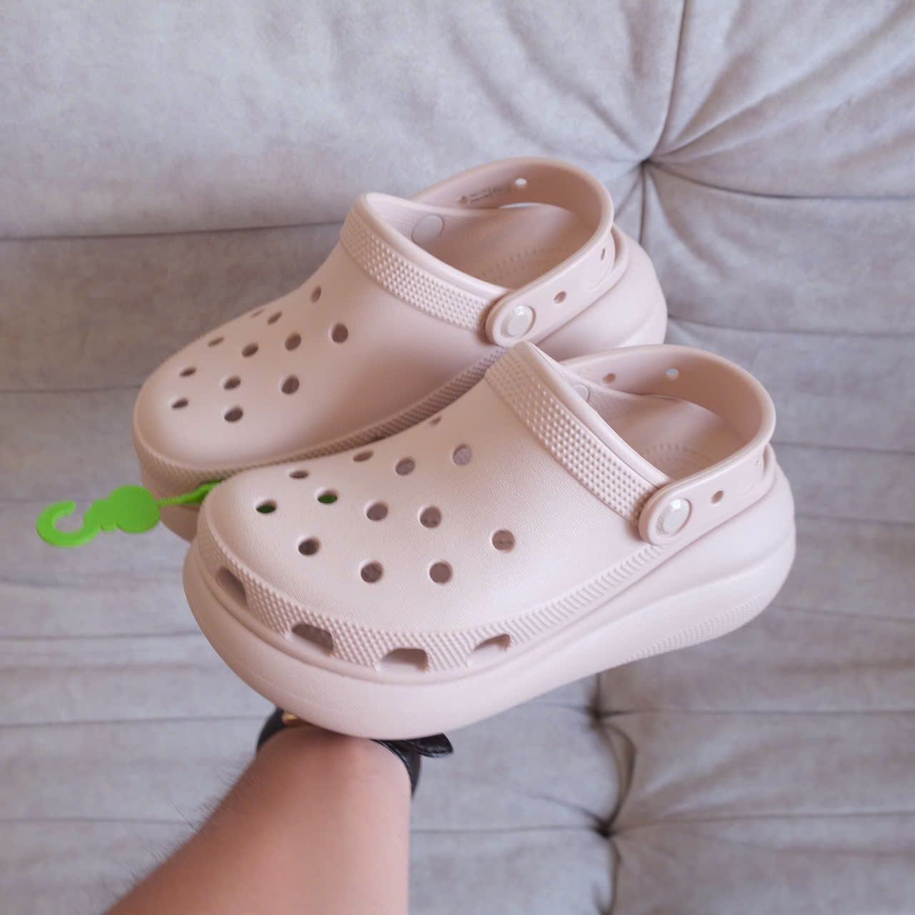  Giày Clog Crocs Hồng Crush Classic Đế Cao Hàng Chính Hãng | Fox Sneaker 