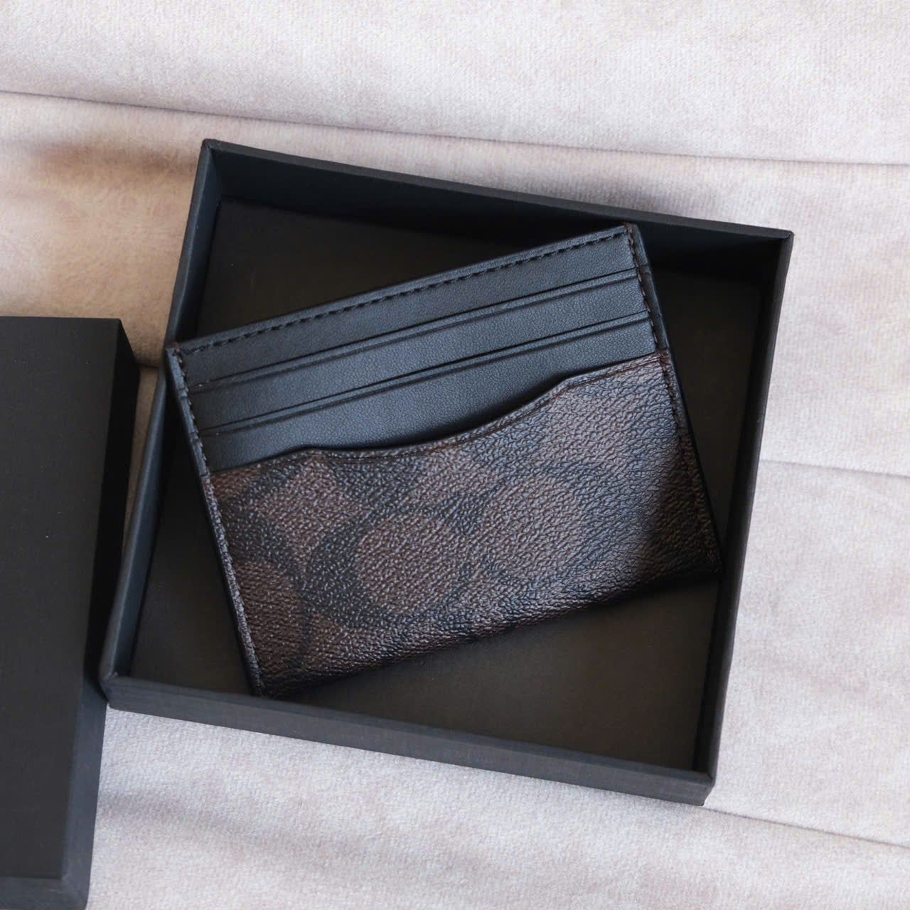  Ví Card Coach Mono Nâu Đậm Hàng Chính Hãng CODE: SP017604 | Fox Sneaker 