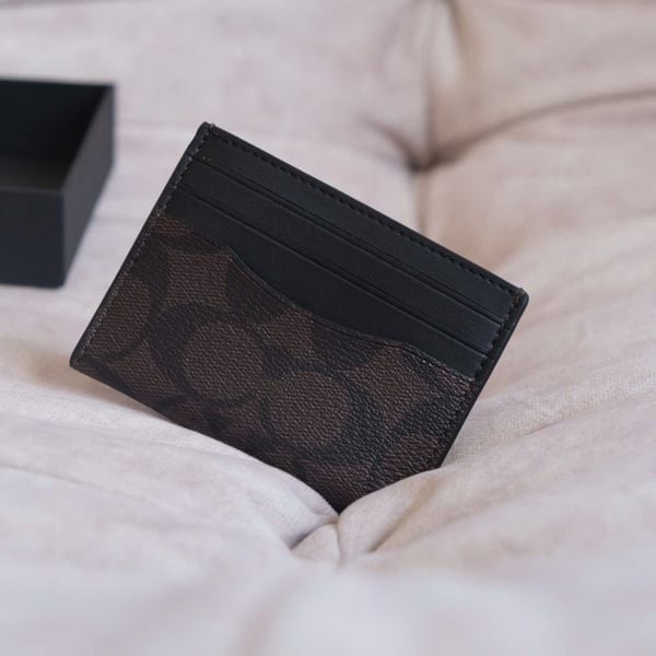  Ví Card Coach Mono Nâu Đậm Hàng Chính Hãng CODE: SP017604 | Fox Sneaker 