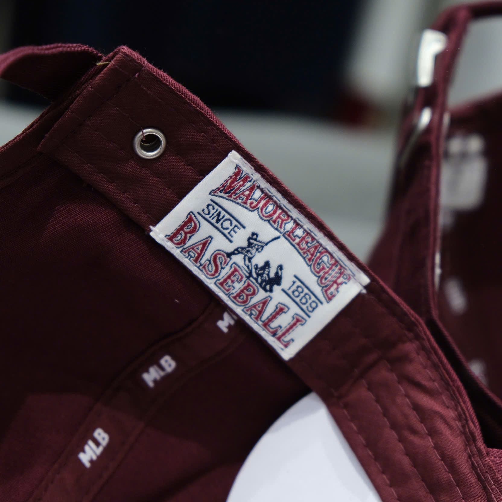 Mũ/Nón MLB B Đỏ Mận Logo lớn Hàng Chính Hãng SP017594 