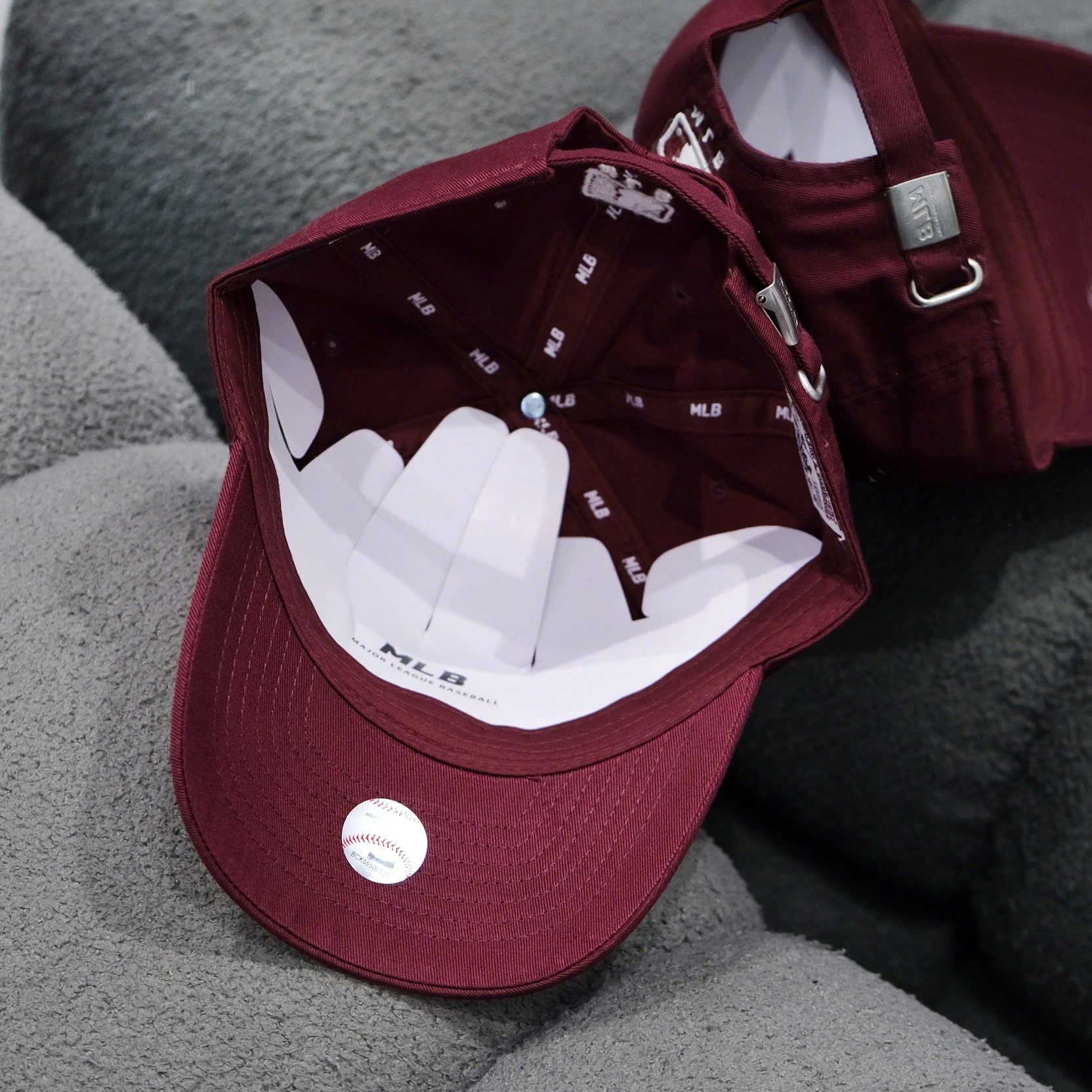  Mũ/Nón MLB B Đỏ Mận Logo lớn Hàng Chính Hãng SP017594 