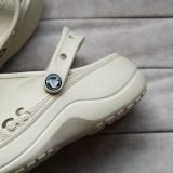  Dép Sục Crocs Platform Baya Classic Clog Unisex Nữ Màu Bone Kem Đế Cao 5cm Cho Nữ - Fox Sneaker 