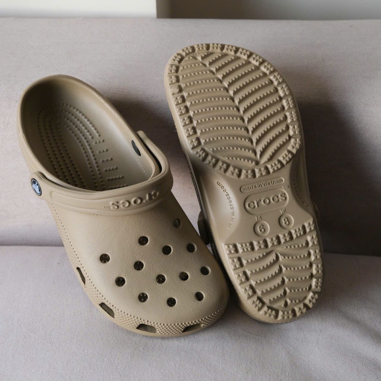  Dép Sục Crocs Classic Nâu Clog Unisex Nam Nữ  - Fox Sneaker 