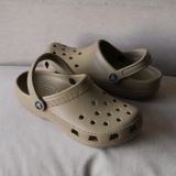  Dép Sục Crocs Classic Nâu Clog Unisex Nam Nữ  - Fox Sneaker 