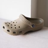  Dép Sục Crocs Classic Nâu Clog Unisex Nam Nữ  - Fox Sneaker 