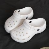  Dép Crocs Platform Classic Clog Unisex Nam Nữ Màu Trắng - Kem Đế Cao 5cm Cho Nữ 