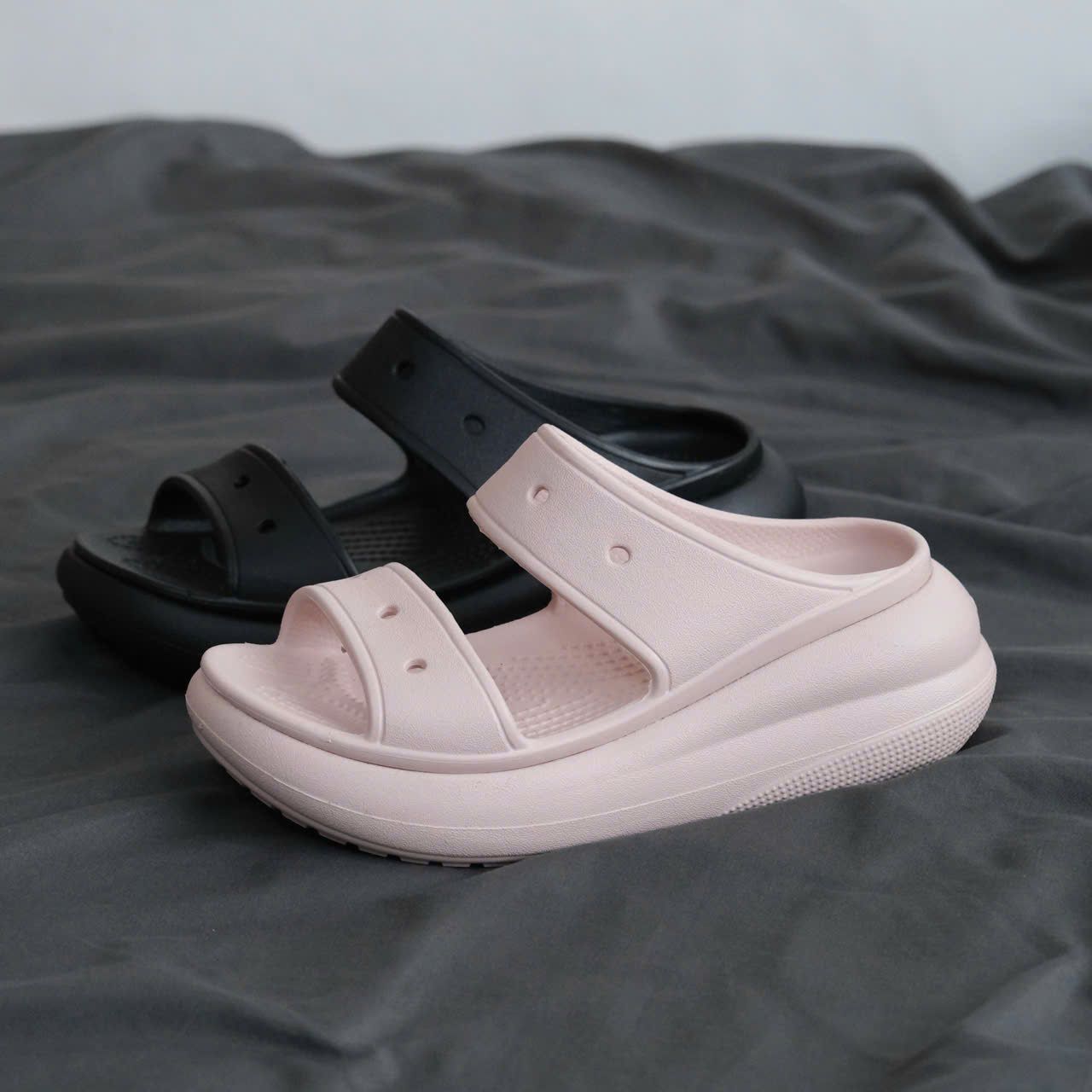  Dép Sandal Crush Classic 2 Quai Nữ Màu Trắng Đen Hồng Kem Đế Cao 7cm - Fox Sneaker 